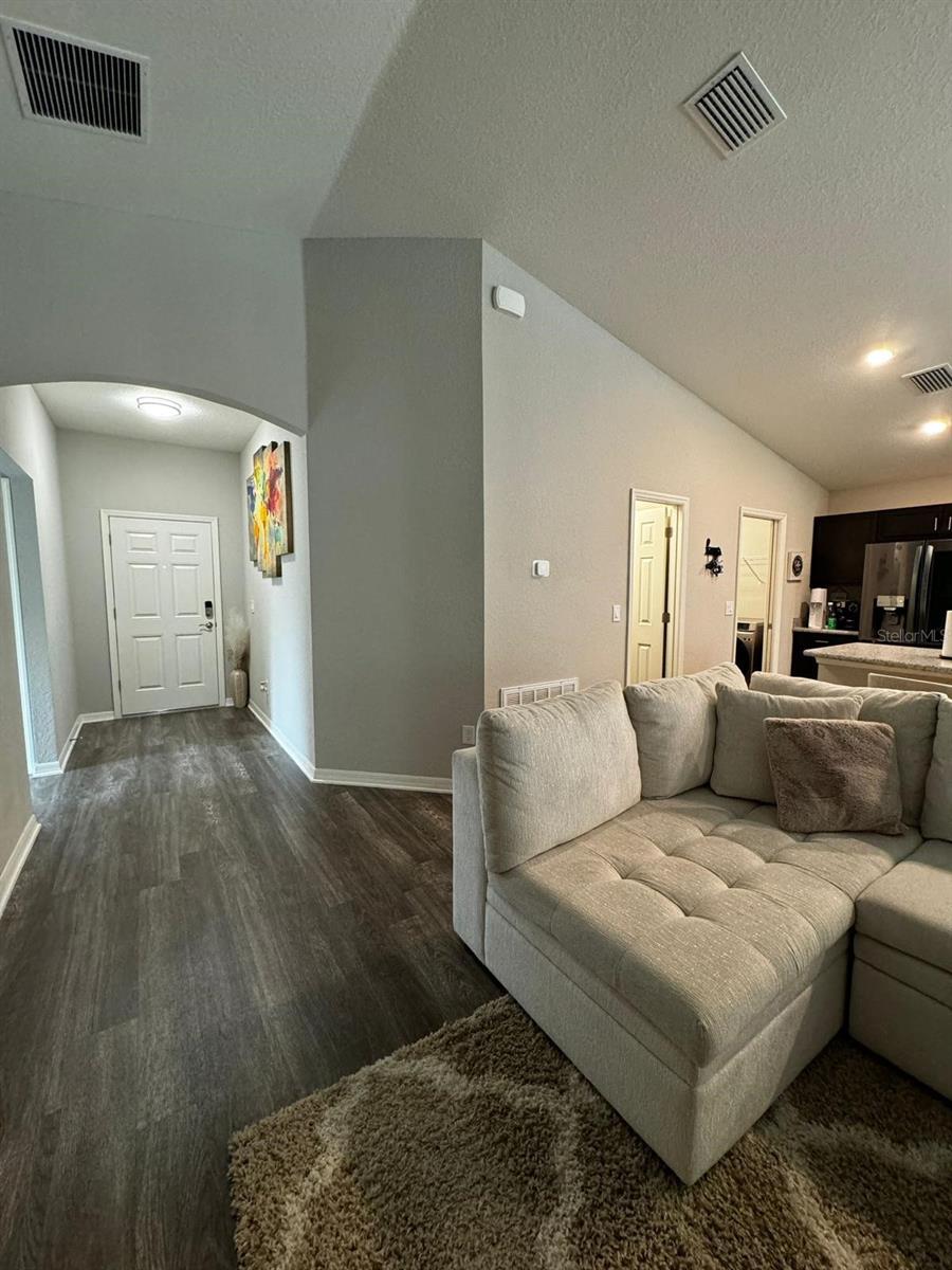 SUMMERCREST - Residential