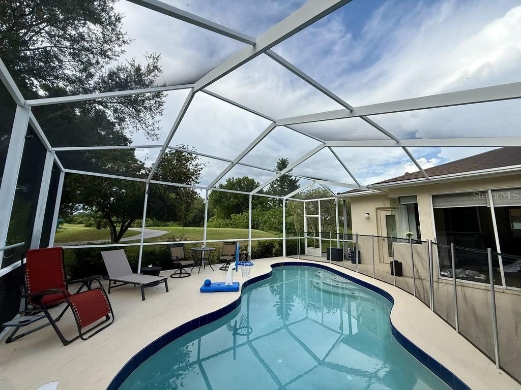 CLUBHOUSE ESTATES AT SUMMERFIE - Residential