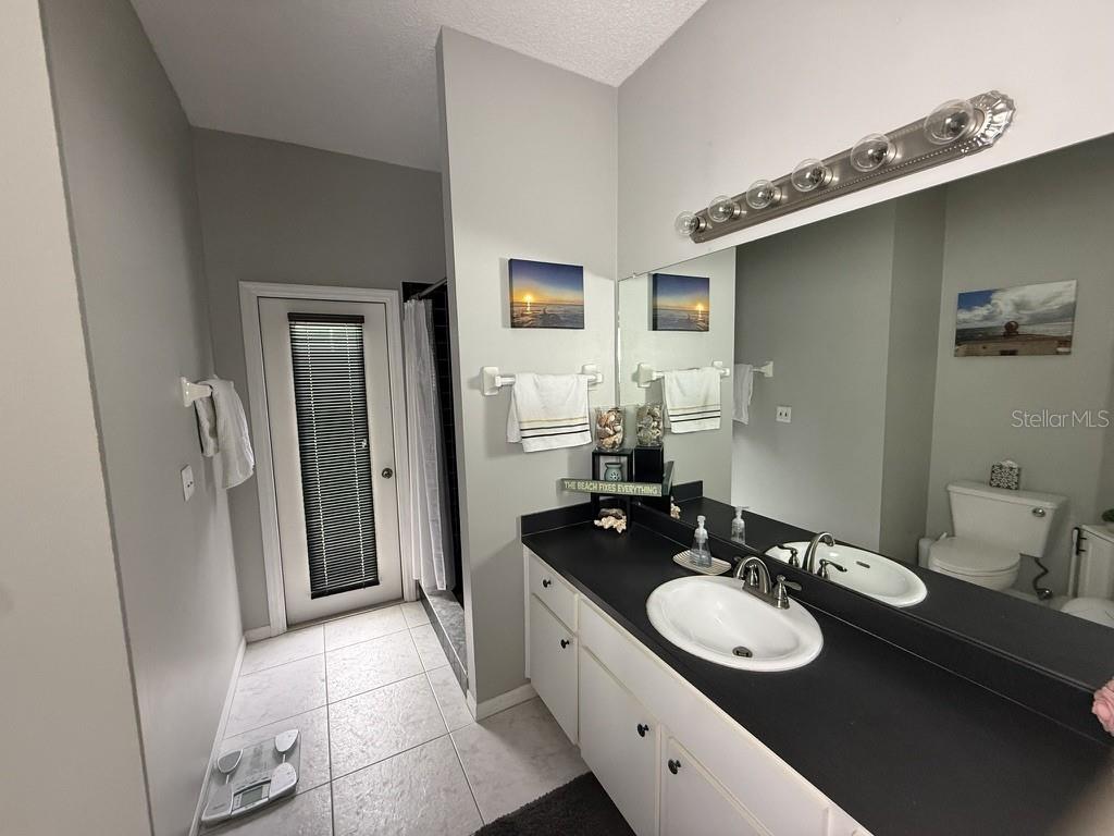 CLUBHOUSE ESTATES AT SUMMERFIE - Residential