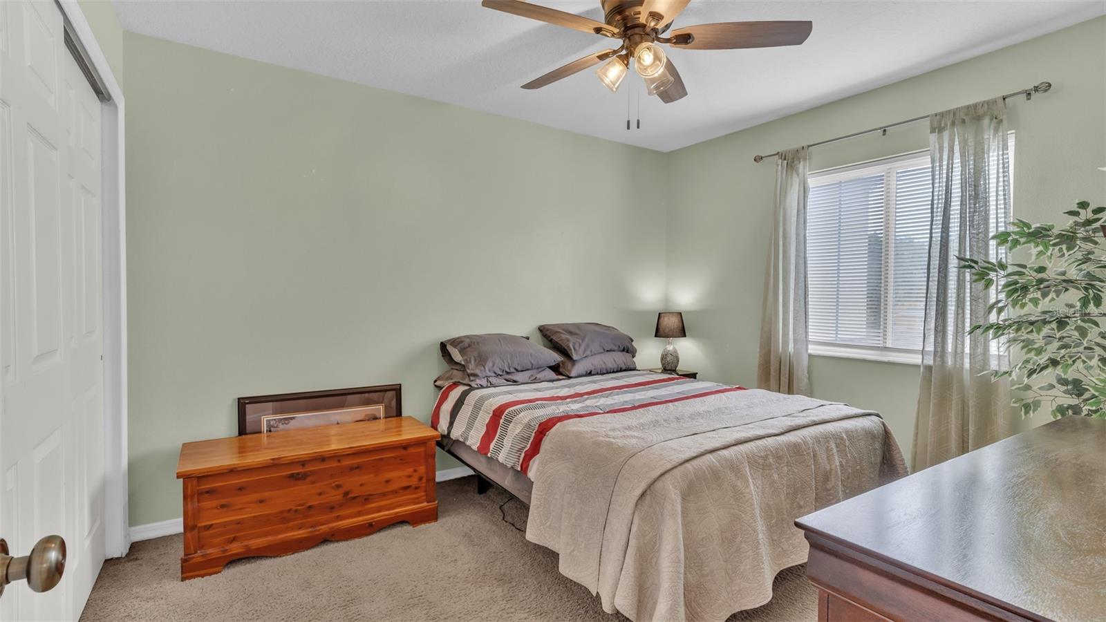 SUNSET POINTE TWNHMS - Residential