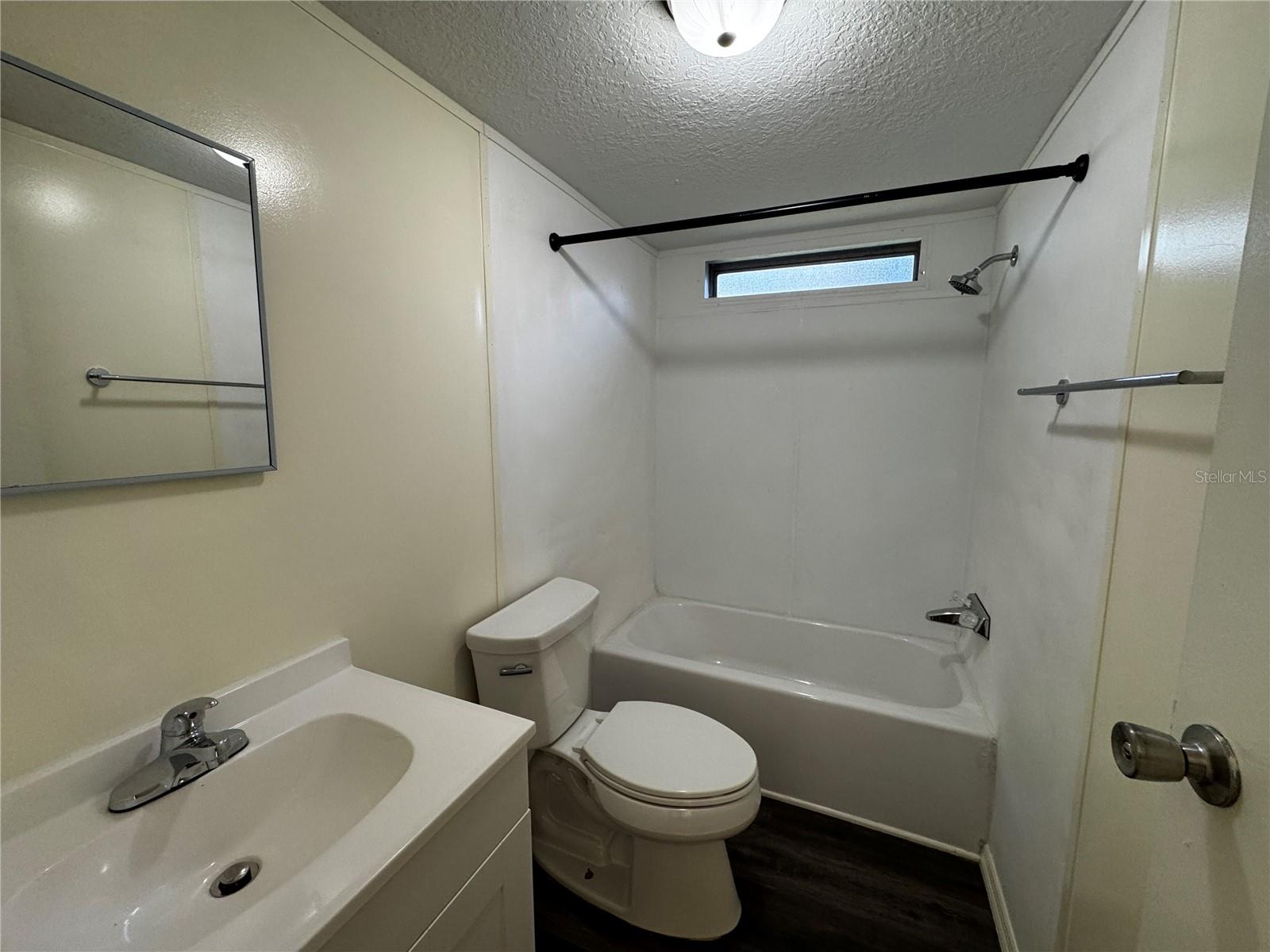 PENNEY PARK ESTATES MOBILE HOME PARK - Residential Lease