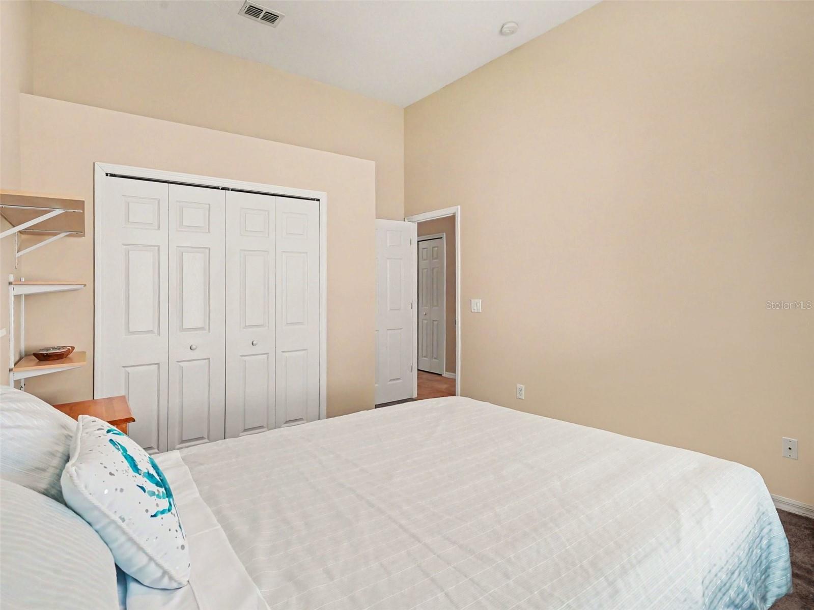 REGENCY HILLS PHASE 03 - Residential