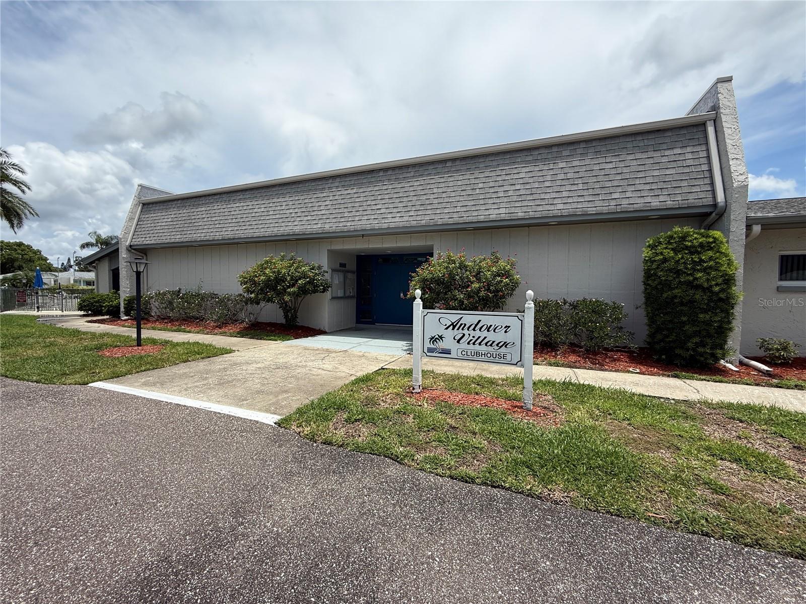 HIGHLAND LAKES CONDO - Residential