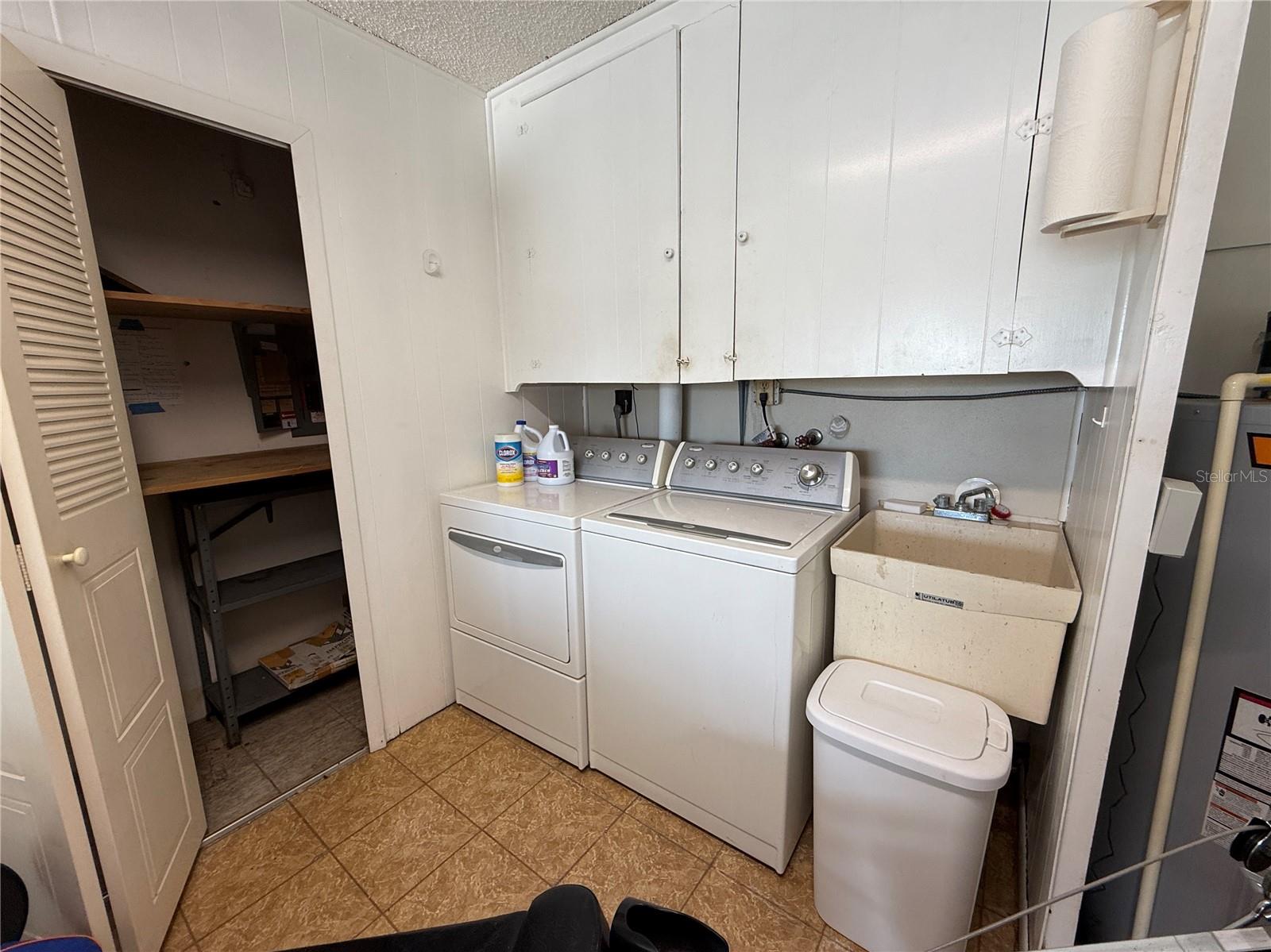 HIGHLAND LAKES CONDO - Residential