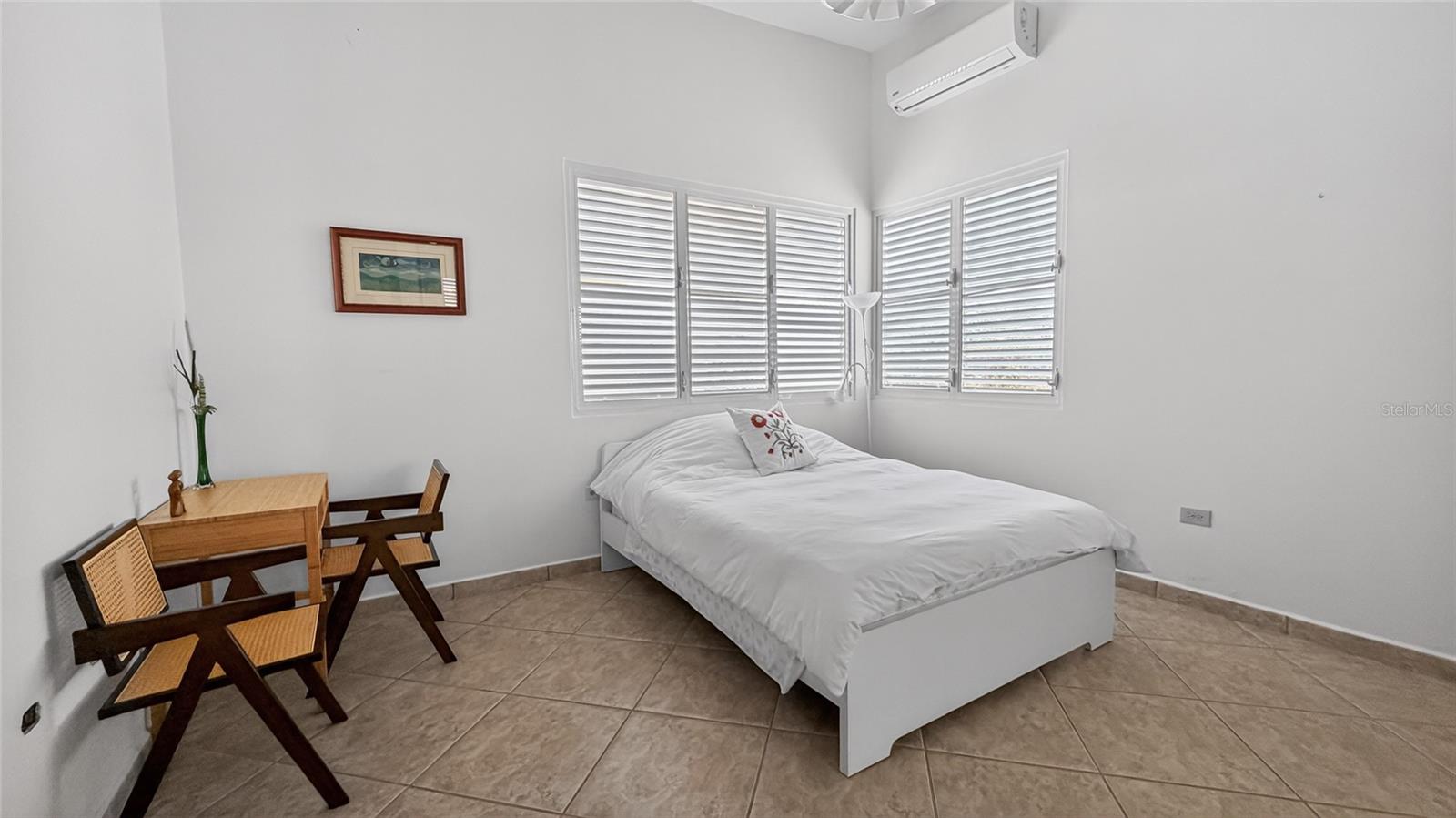 ALTOS DE CAMARONES - Residential