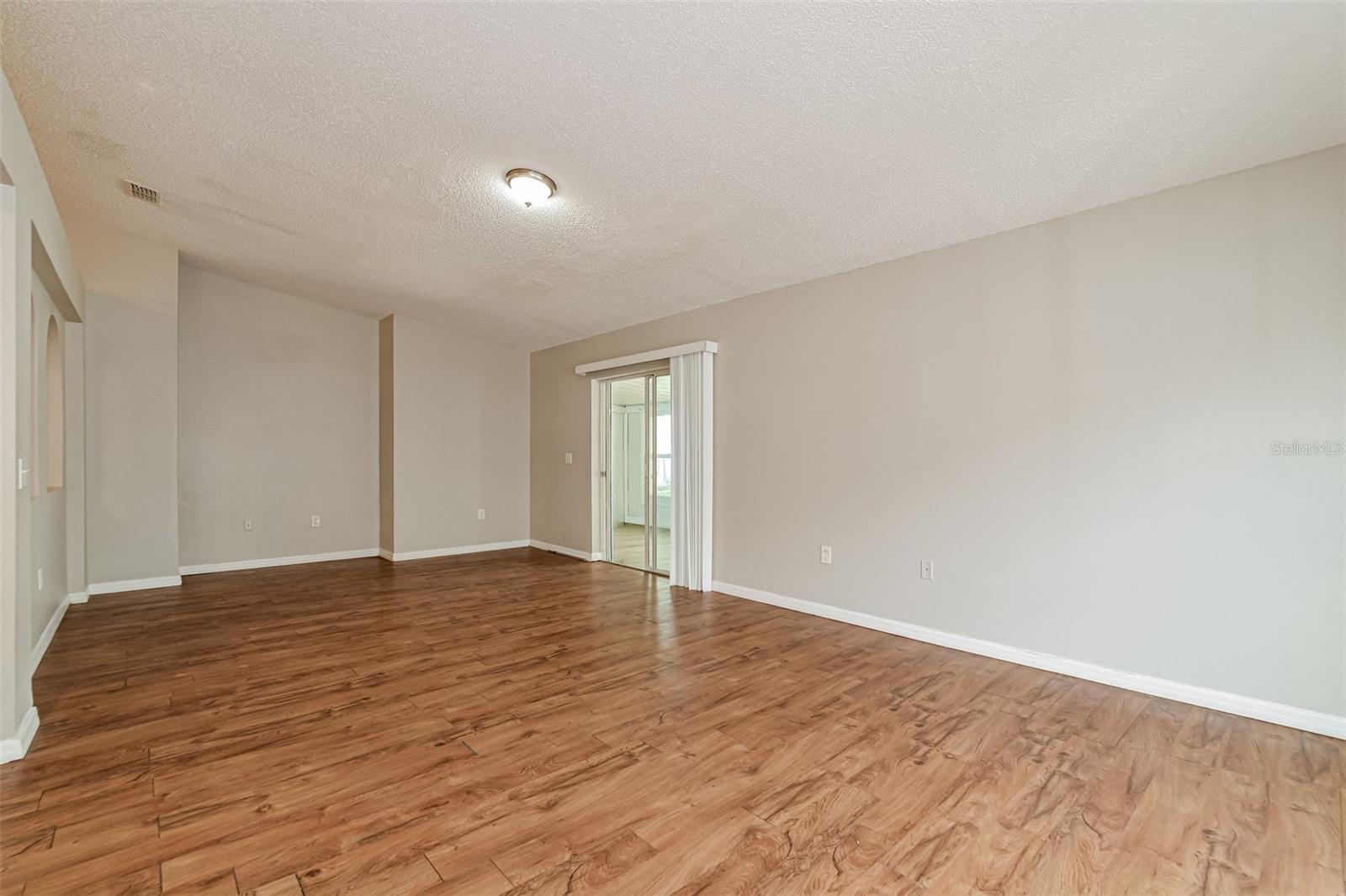 RANDA RIDGE PH 01 - Residential