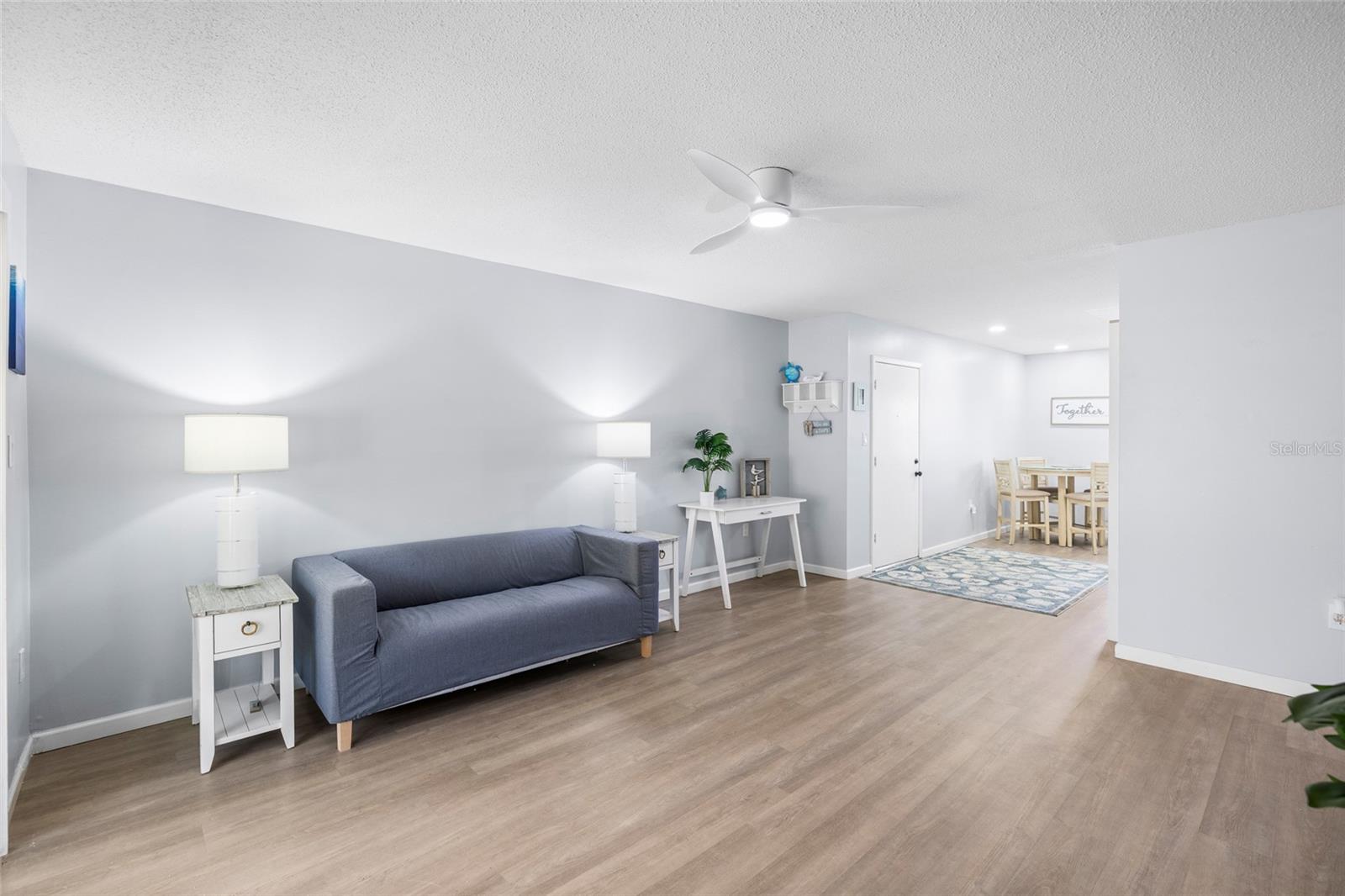 SABAL PALM GARDENS PH I - Residential