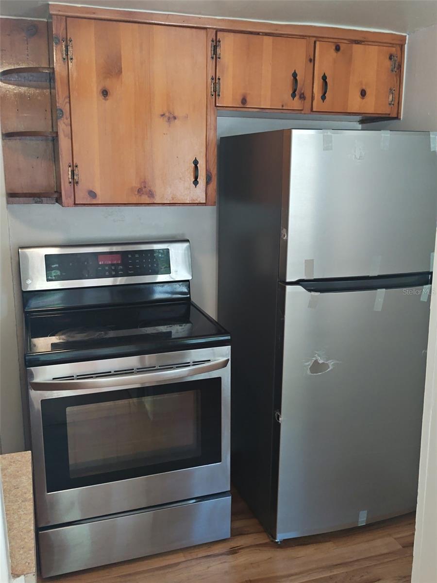 EUSTIS - Residential Lease