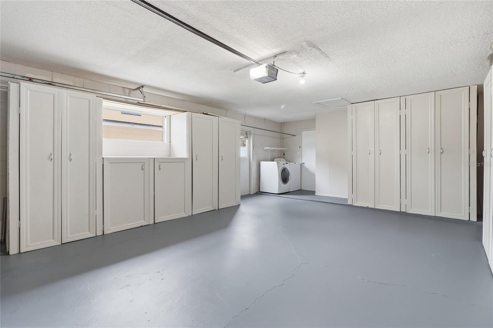 SOUTHWOOD HILLS UNIT 14 - Residential