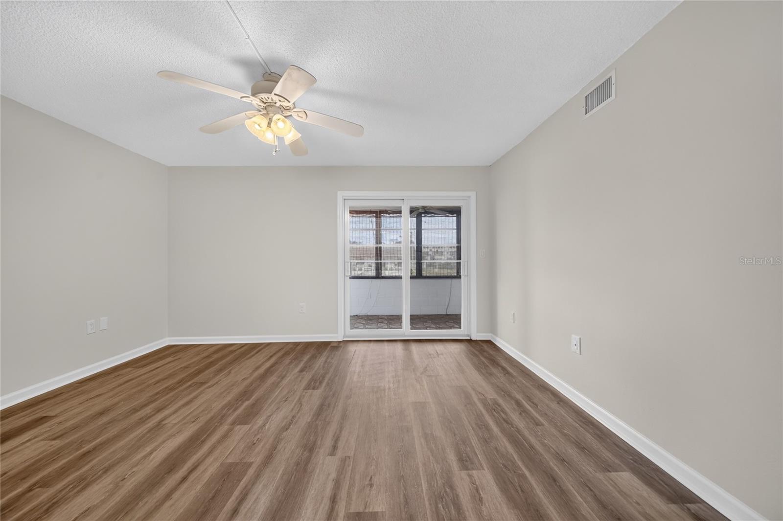 GATEWAY SQUARE APTS NO. 5 CONDOMINIUM - Residential