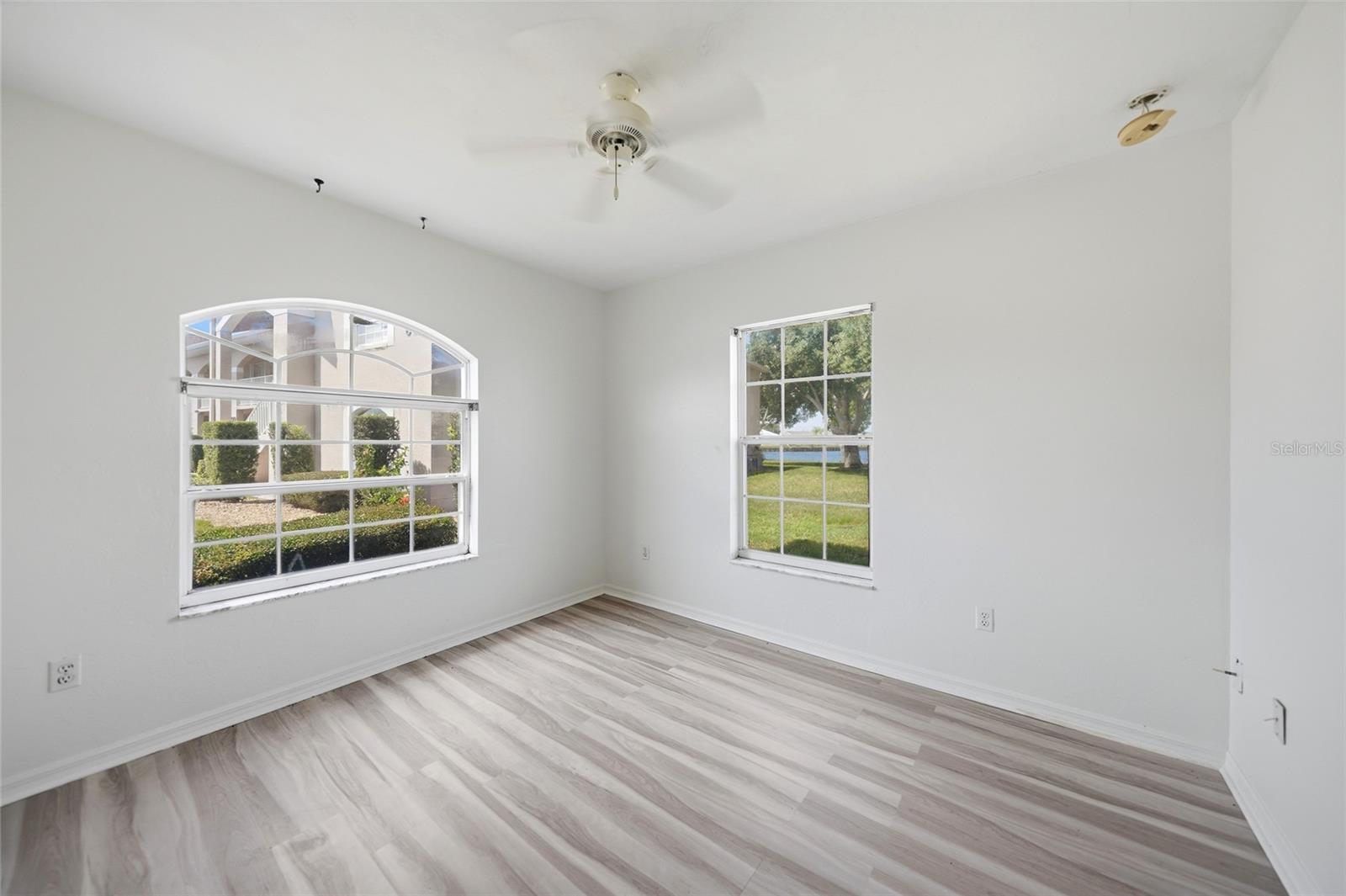 CRYSTAL BAY/KINGSWAY - Residential