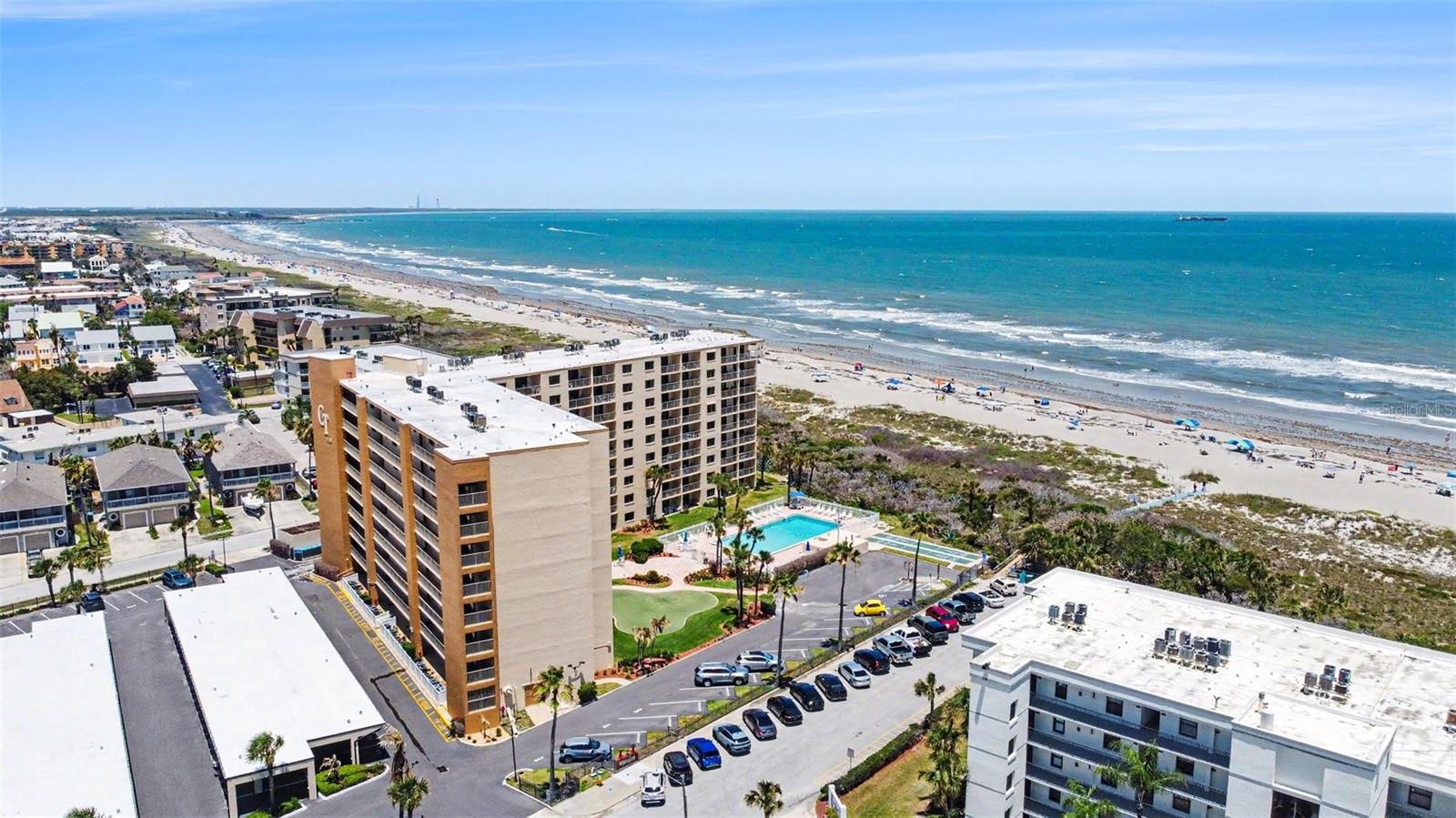 CANAVERAL TOWERS - Residential