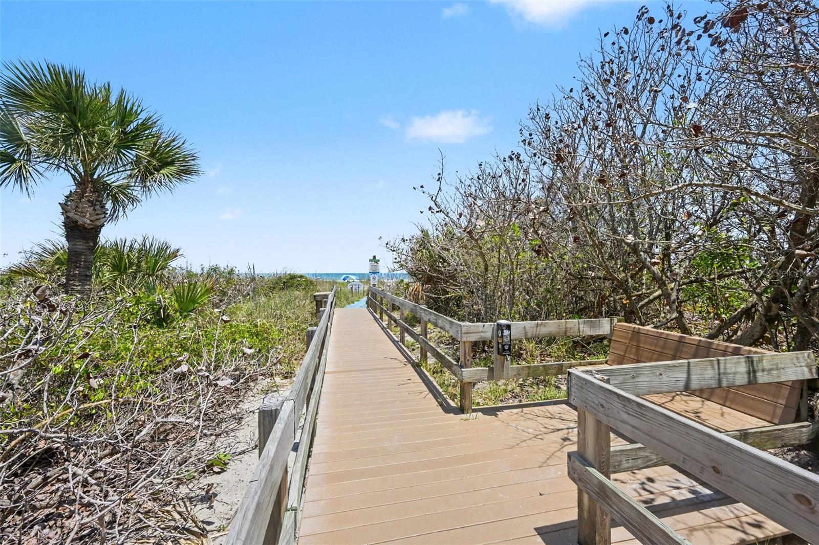 CANAVERAL TOWERS - Residential