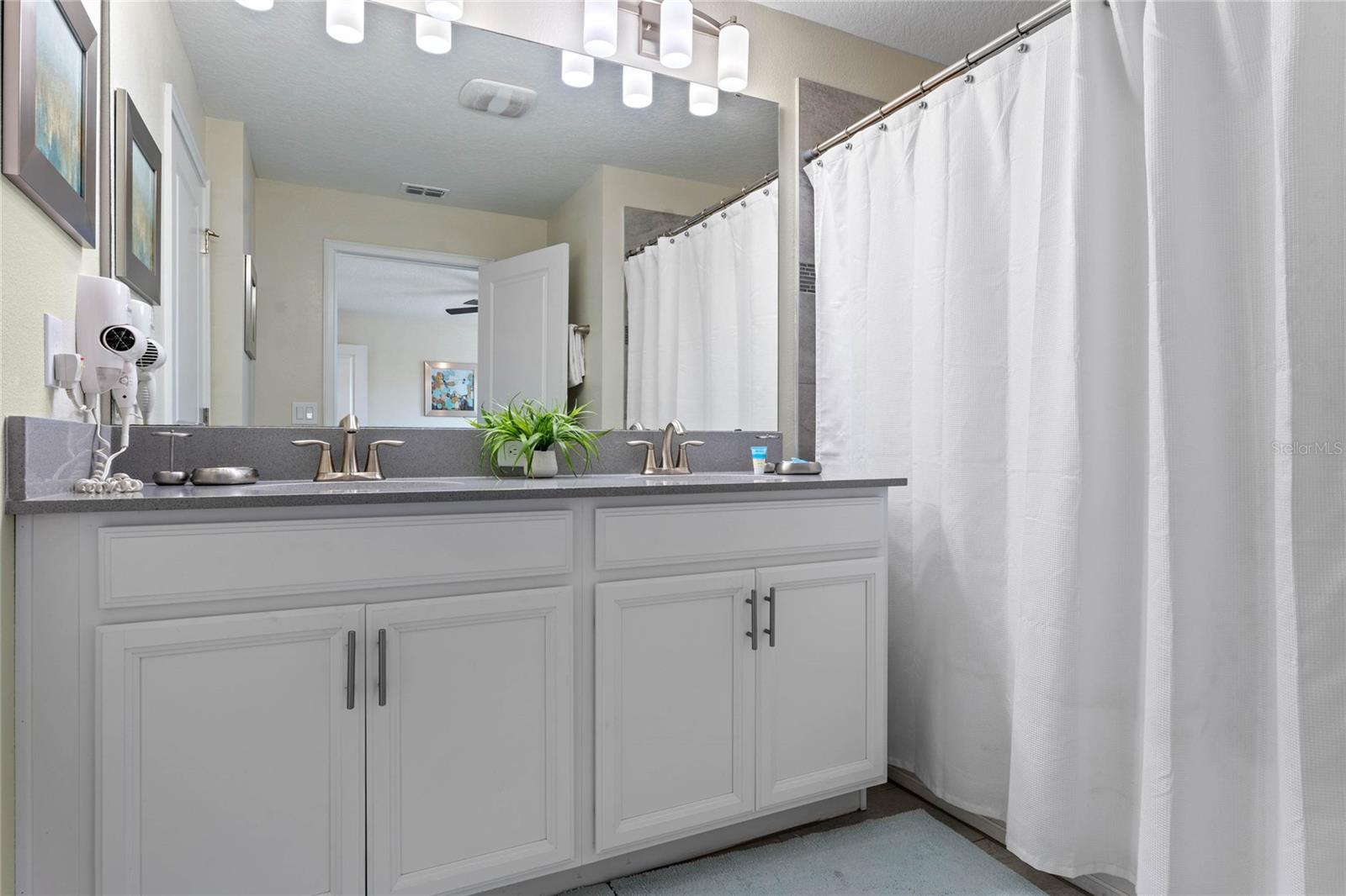 STOREY LAKE PH 2 - Residential