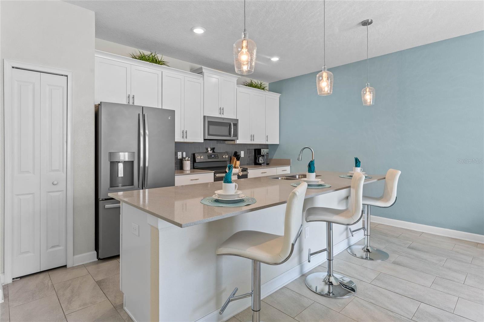 STOREY LAKE PH 2 - Residential