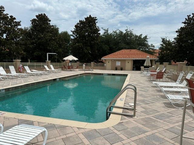 LAKESIDE LANDINGS THE ENCLAVE - Residential