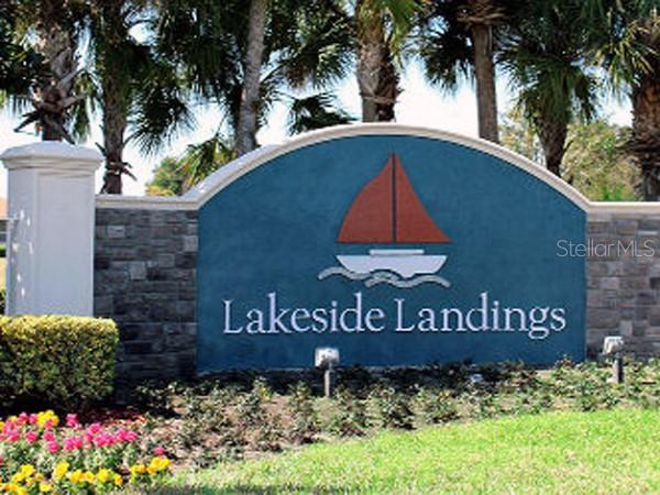 LAKESIDE LANDINGS THE ENCLAVE - Residential