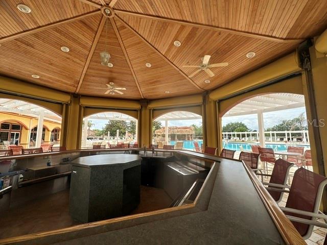 LAKESIDE LANDINGS THE ENCLAVE - Residential