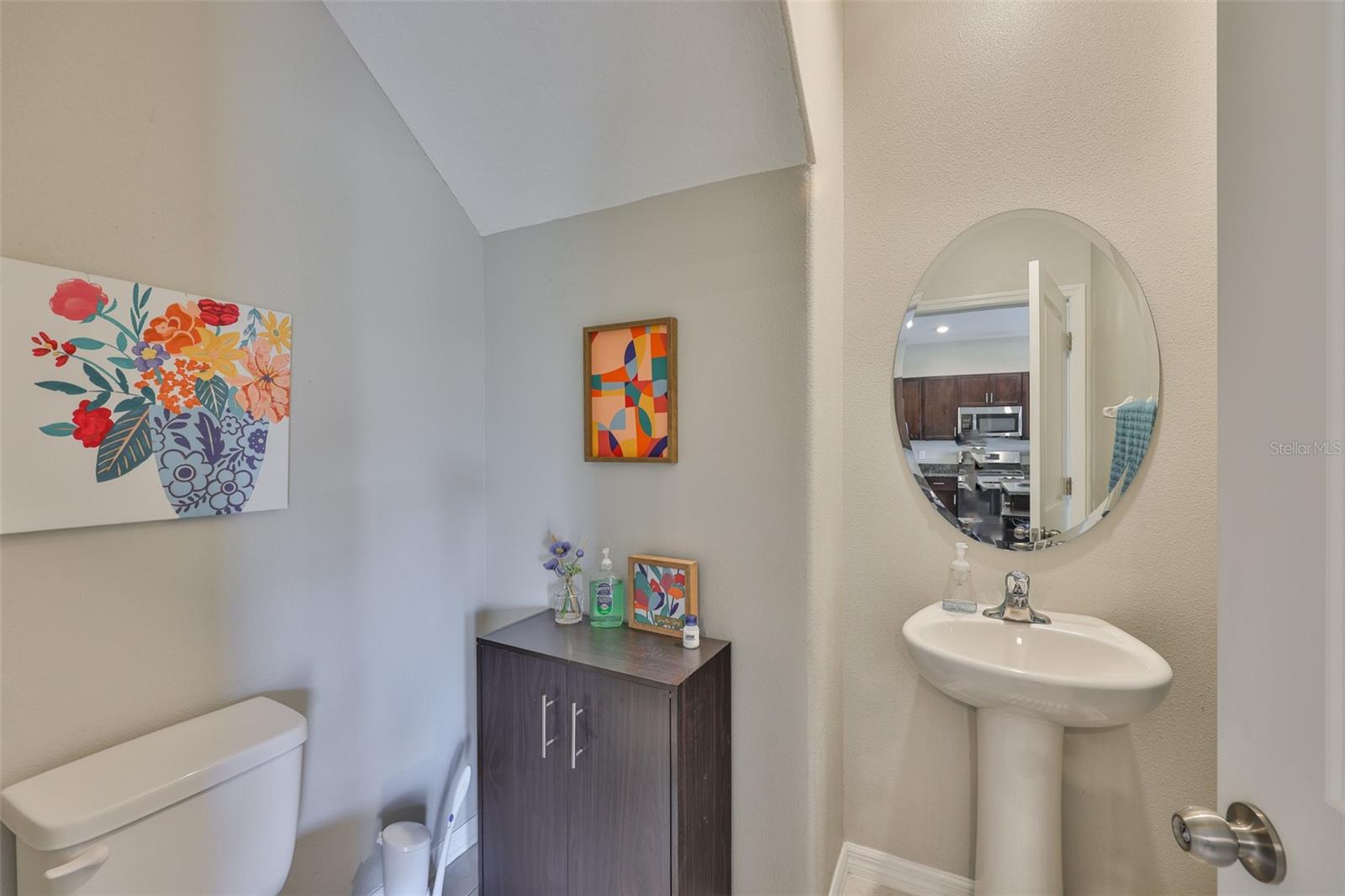 BELMONT SOUTH PH 2E - Residential Lease