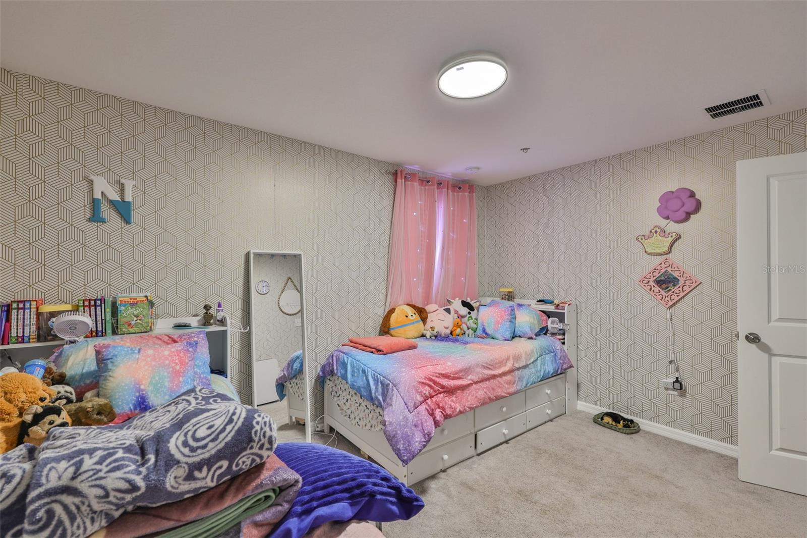 BELMONT SOUTH PH 2E - Residential Lease