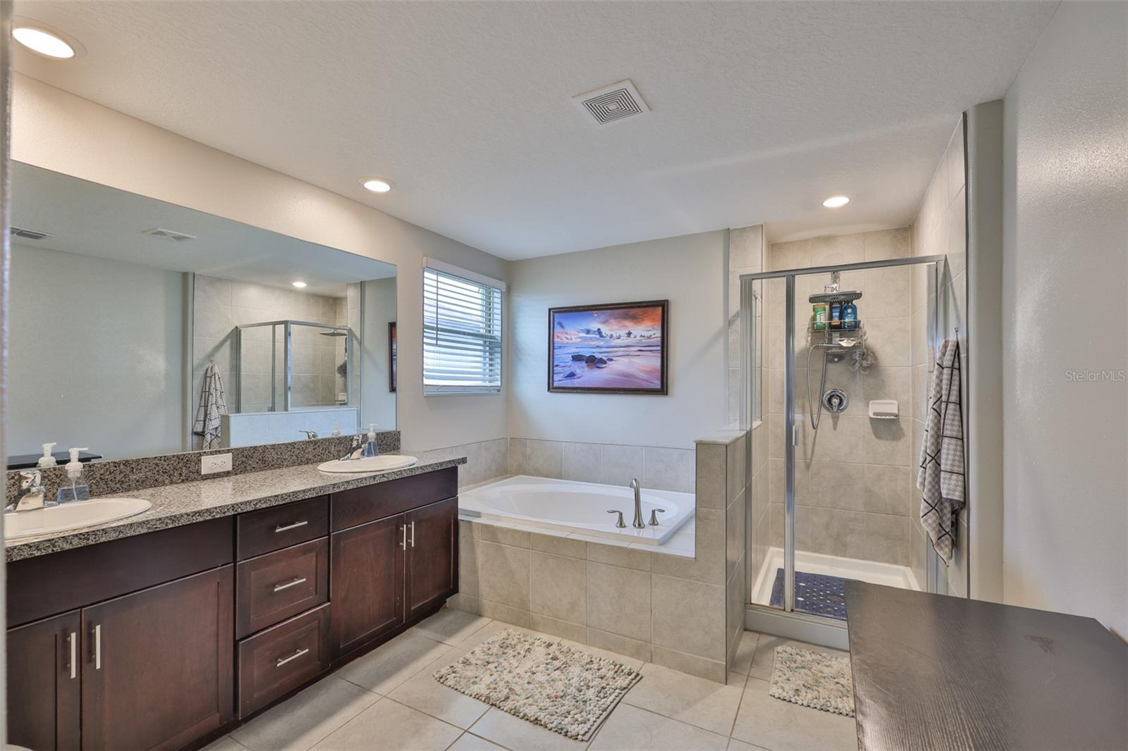 BELMONT SOUTH PH 2E - Residential Lease