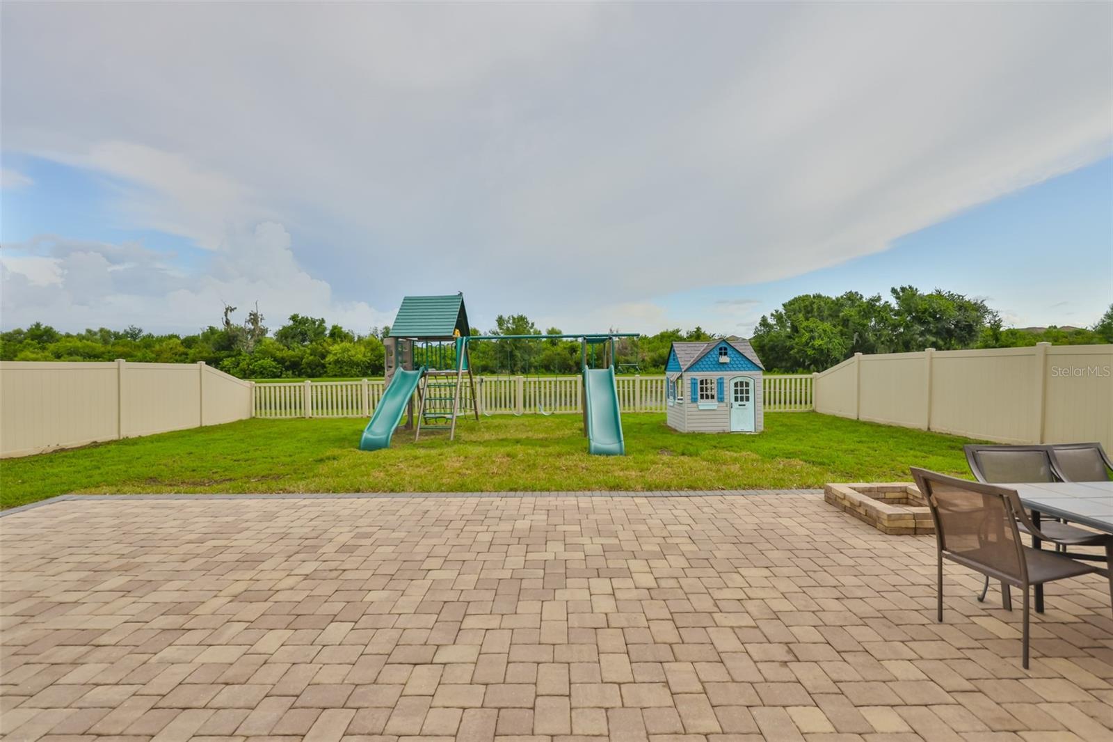 BELMONT SOUTH PH 2E - Residential Lease