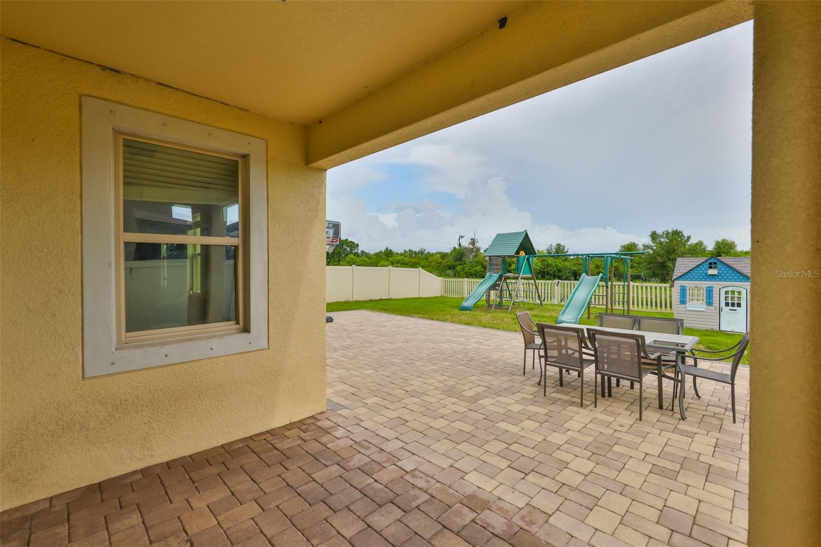 BELMONT SOUTH PH 2E - Residential Lease