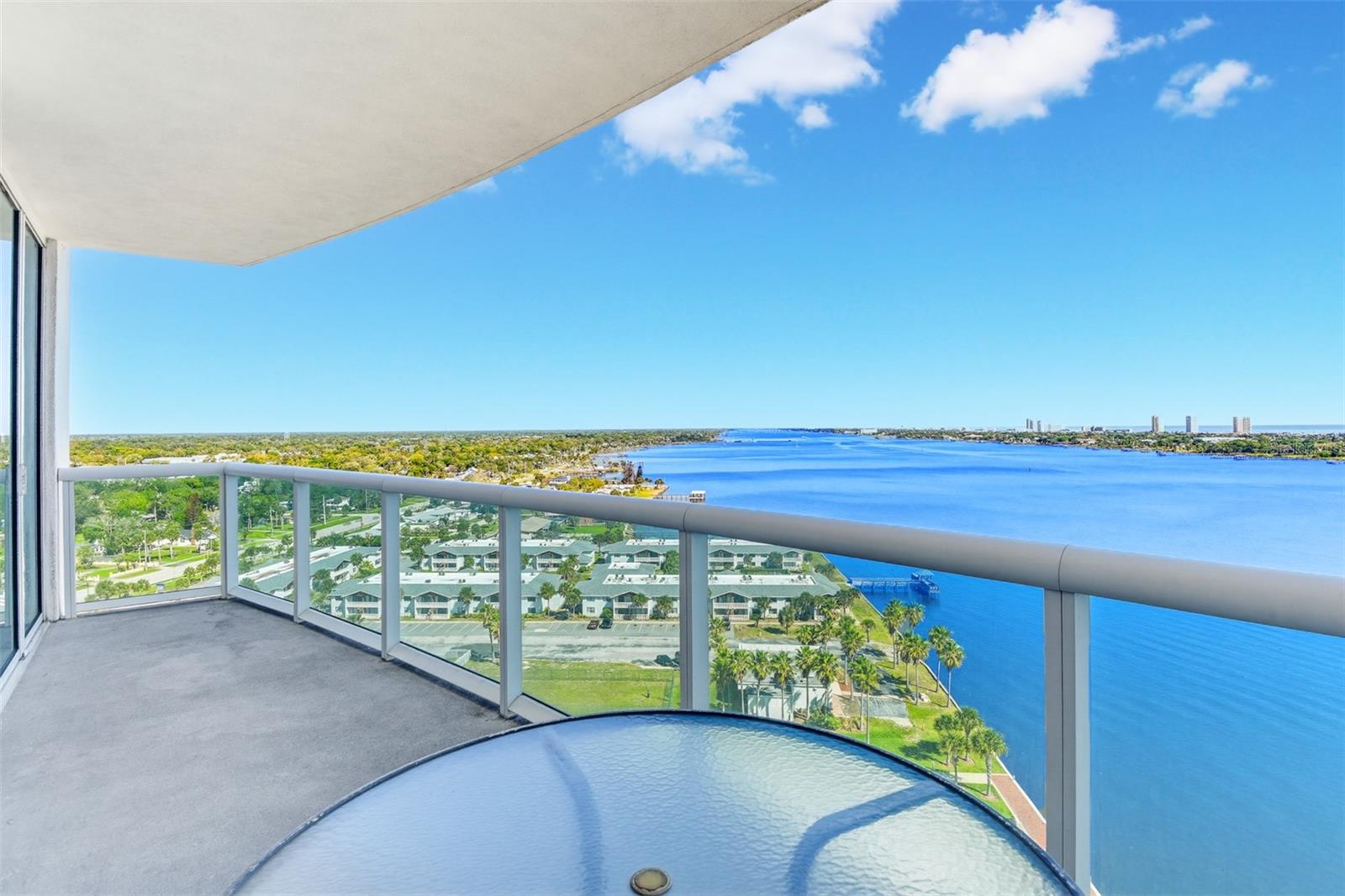 MARINA GRANDE/HALIFAX 01 - Residential
