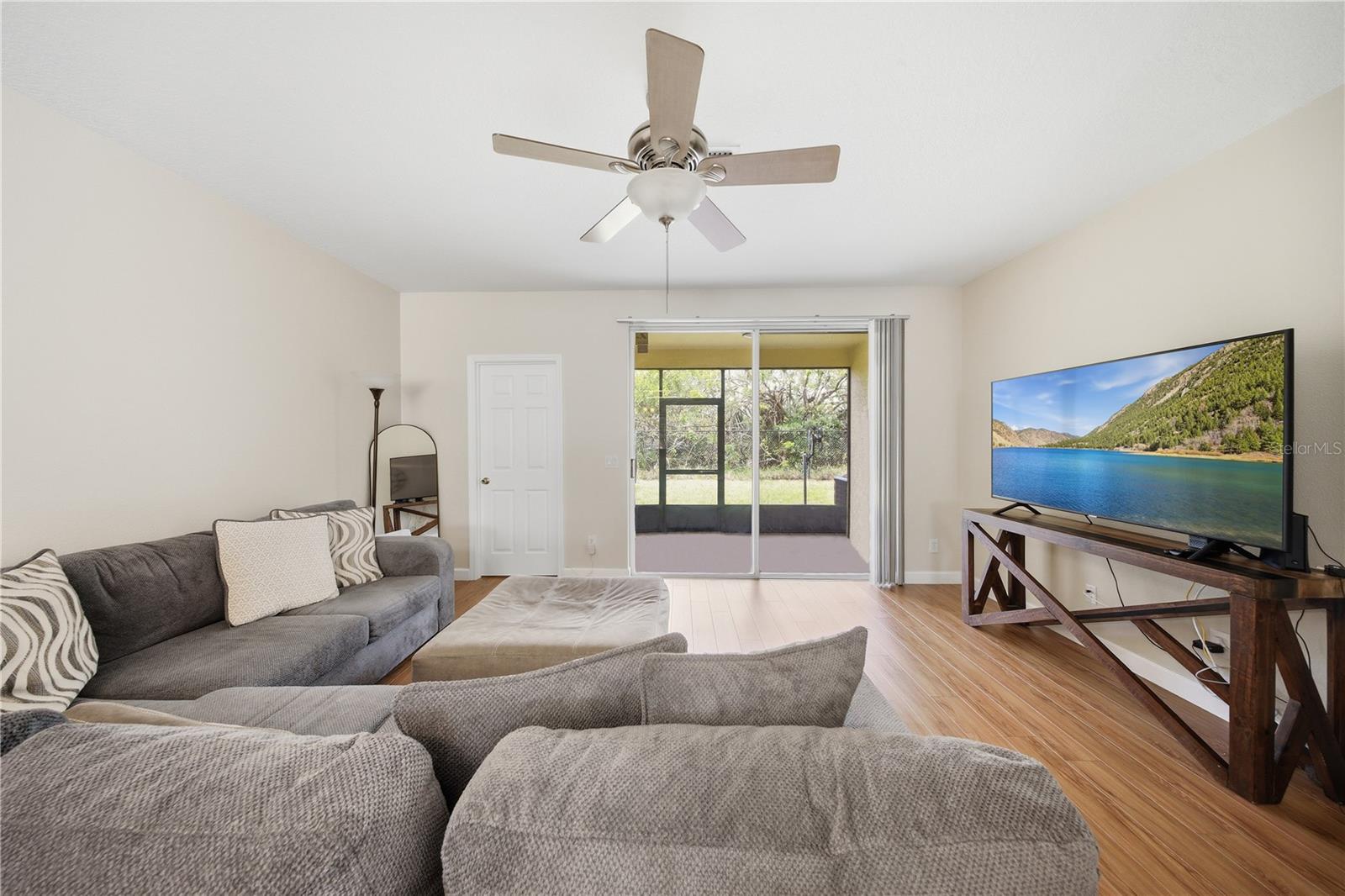 SWISS POINTE CONDO PH II - Residential