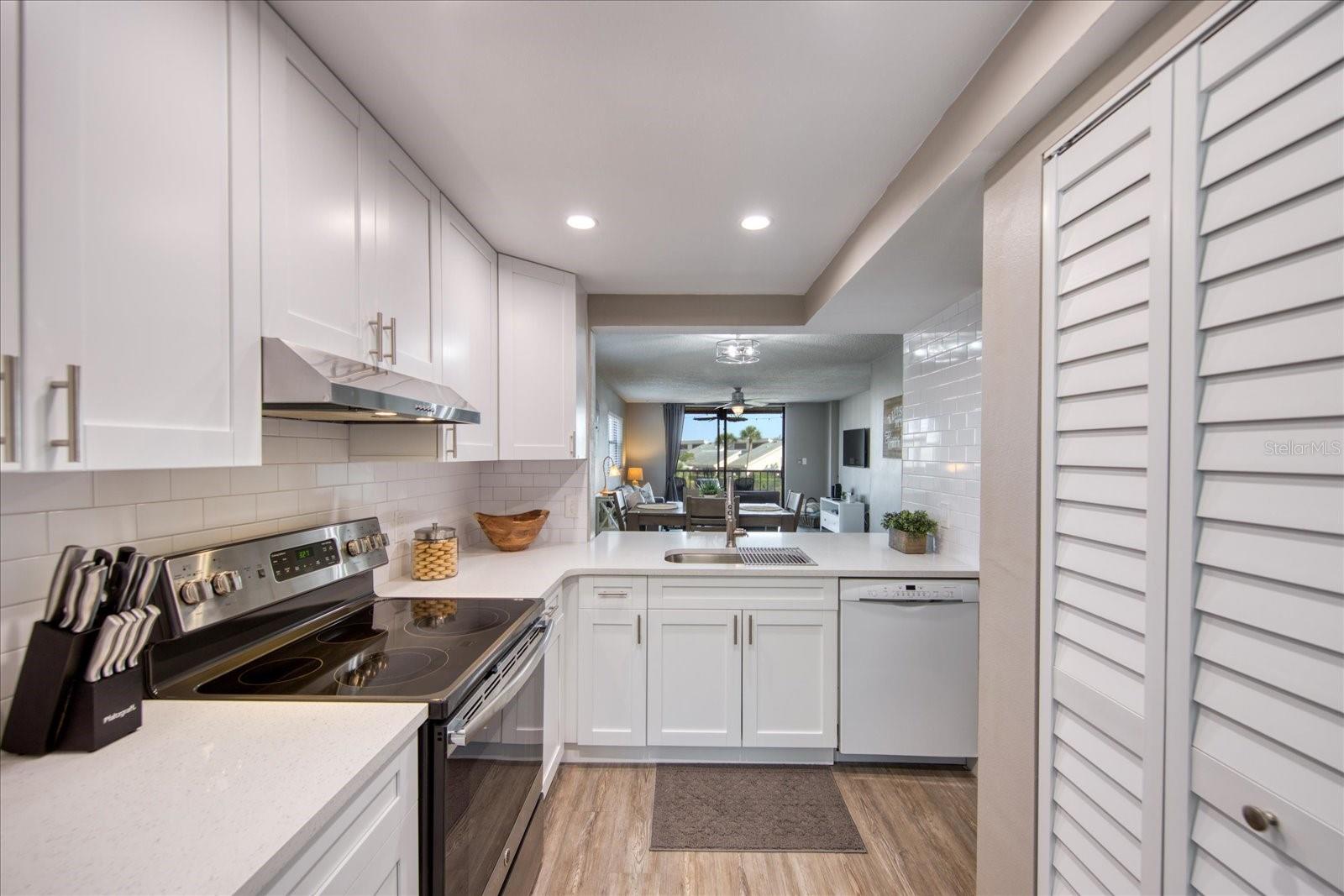 PASADENA COVE CONDO - Residential