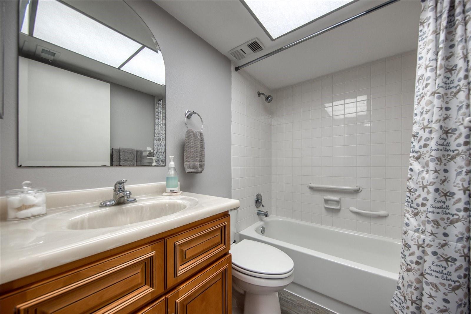 PASADENA COVE CONDO - Residential