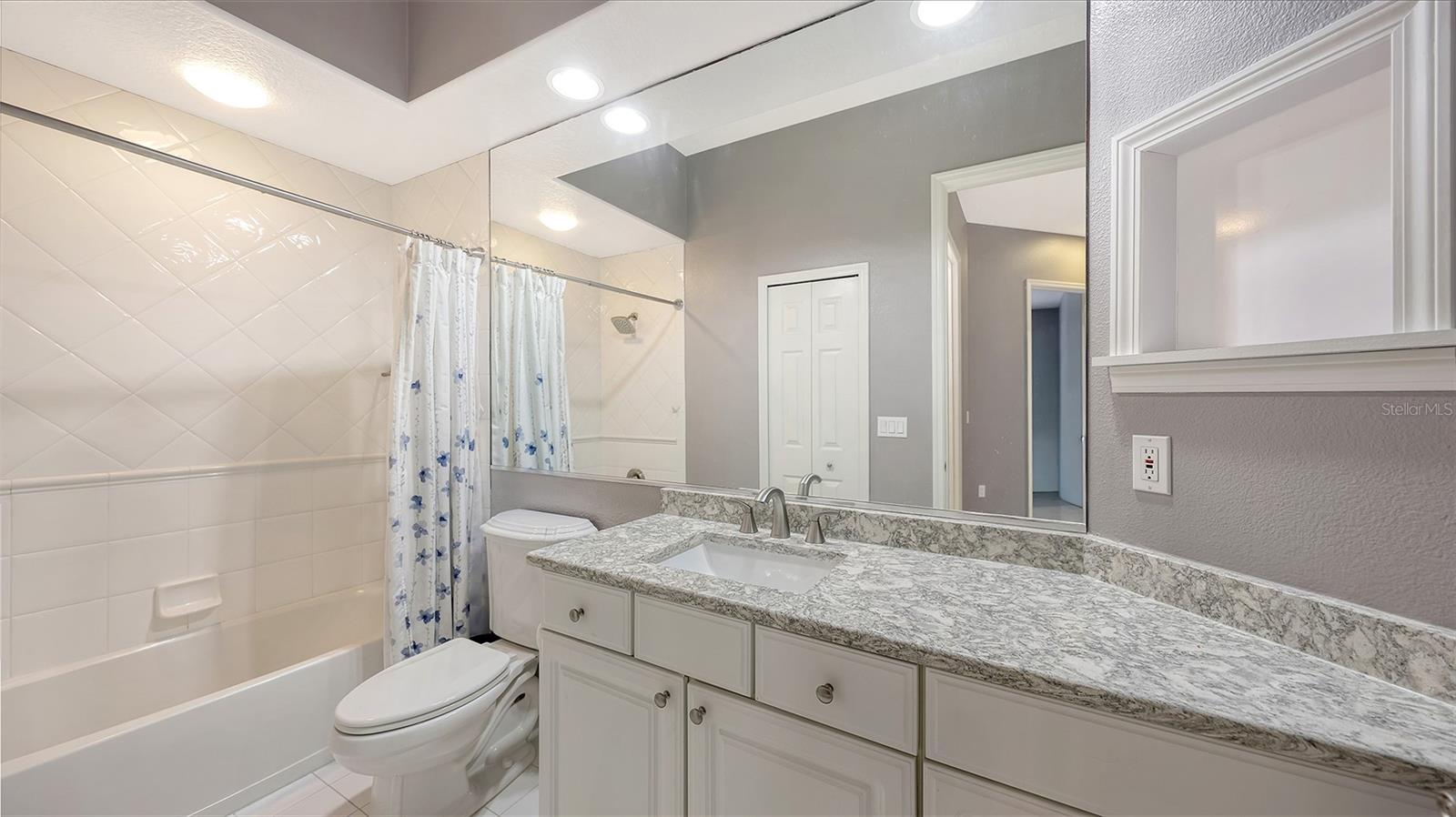 MOTE RANCH PH V - Residential