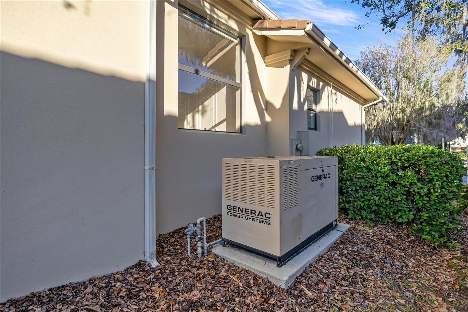 RLR GOLDEN OCALA - Residential