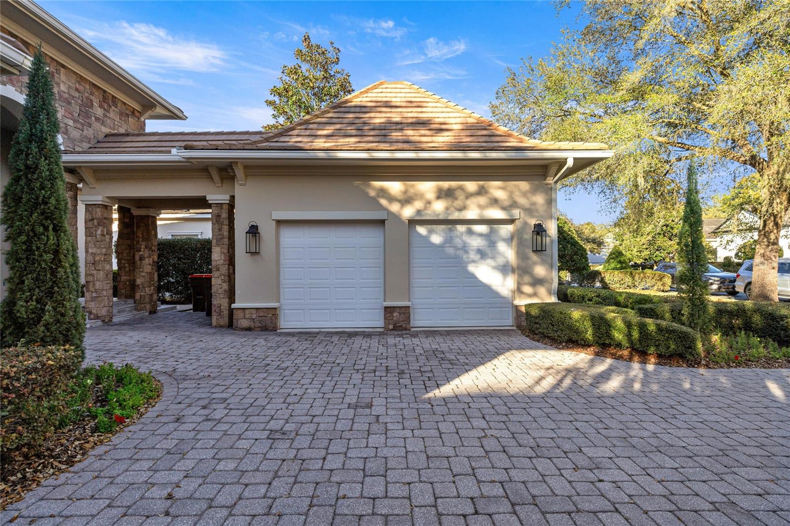 RLR GOLDEN OCALA - Residential