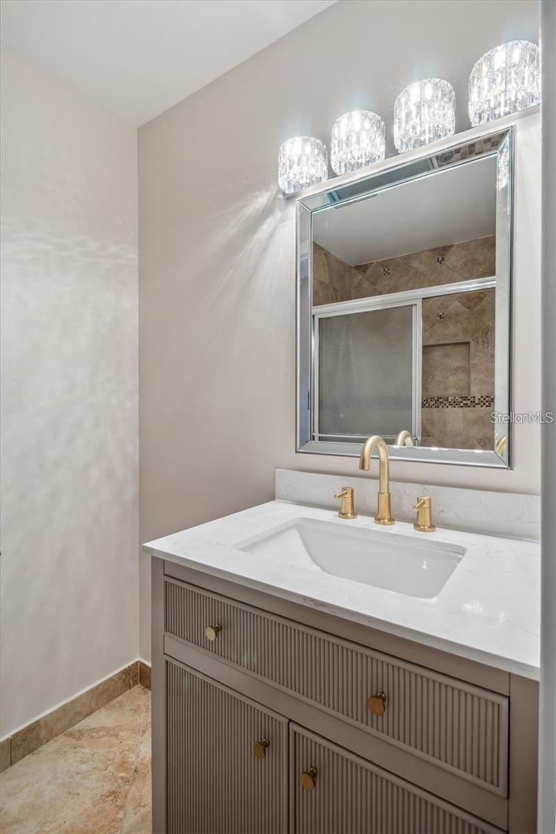 PALM HARBOR - Residential Lease