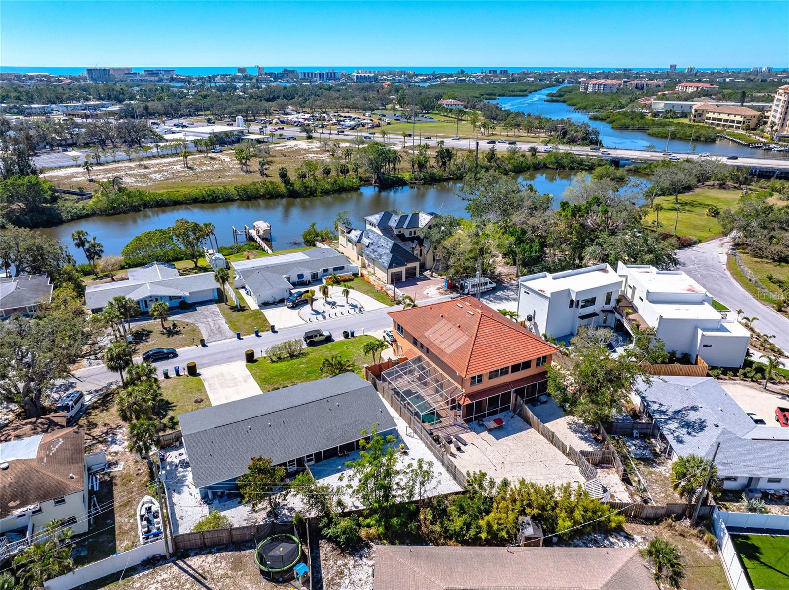 MONTCLAIR VILLAS - Residential Income