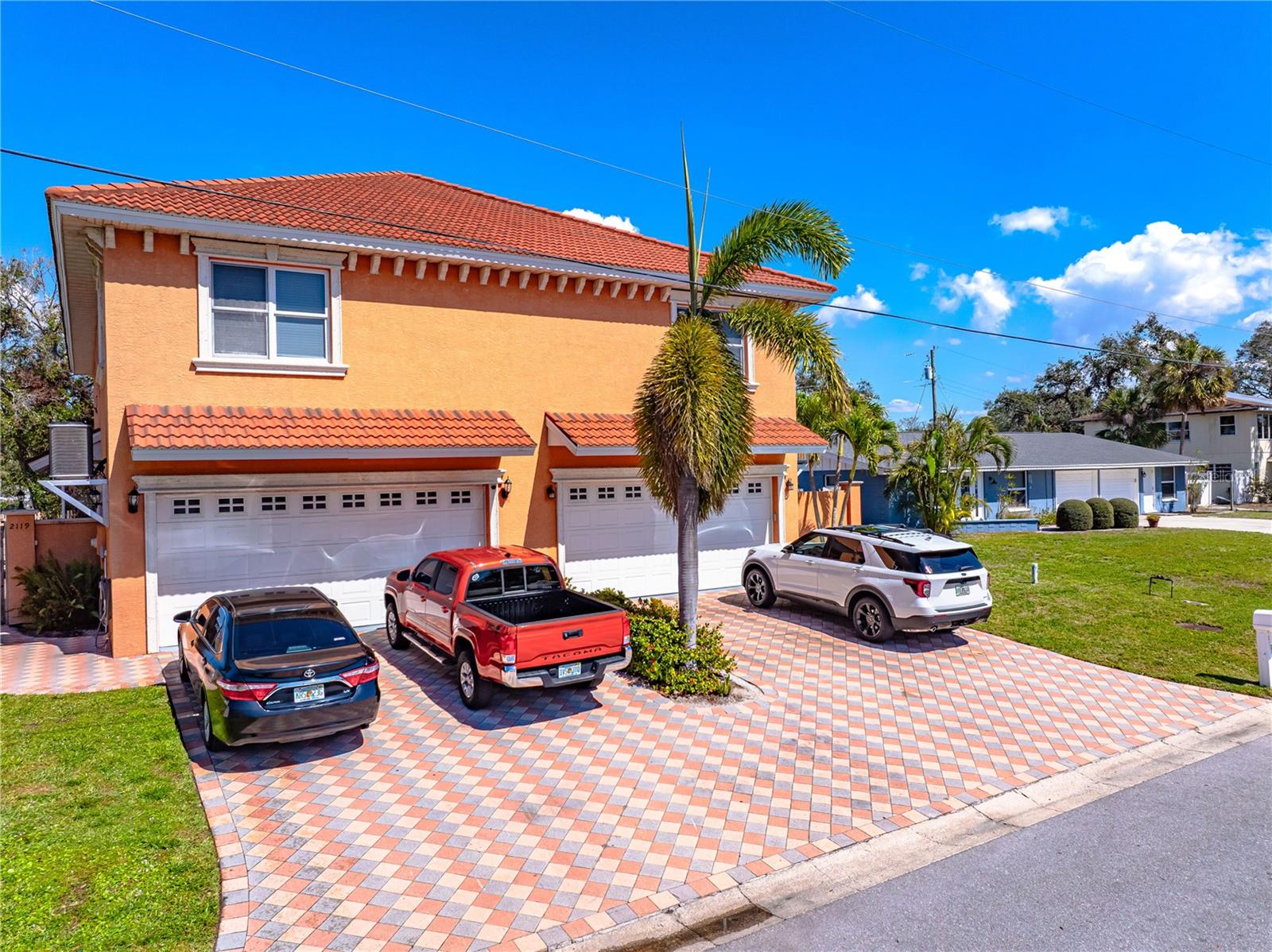 MONTCLAIR VILLAS - Residential Income