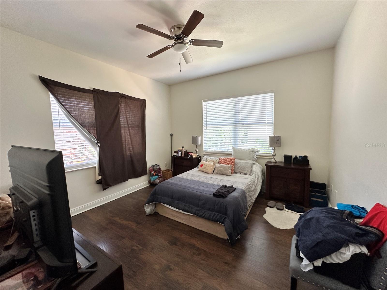 MONTCLAIR VILLAS - Residential Income