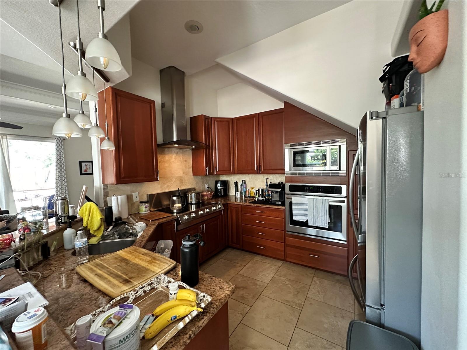 MONTCLAIR VILLAS - Residential Income
