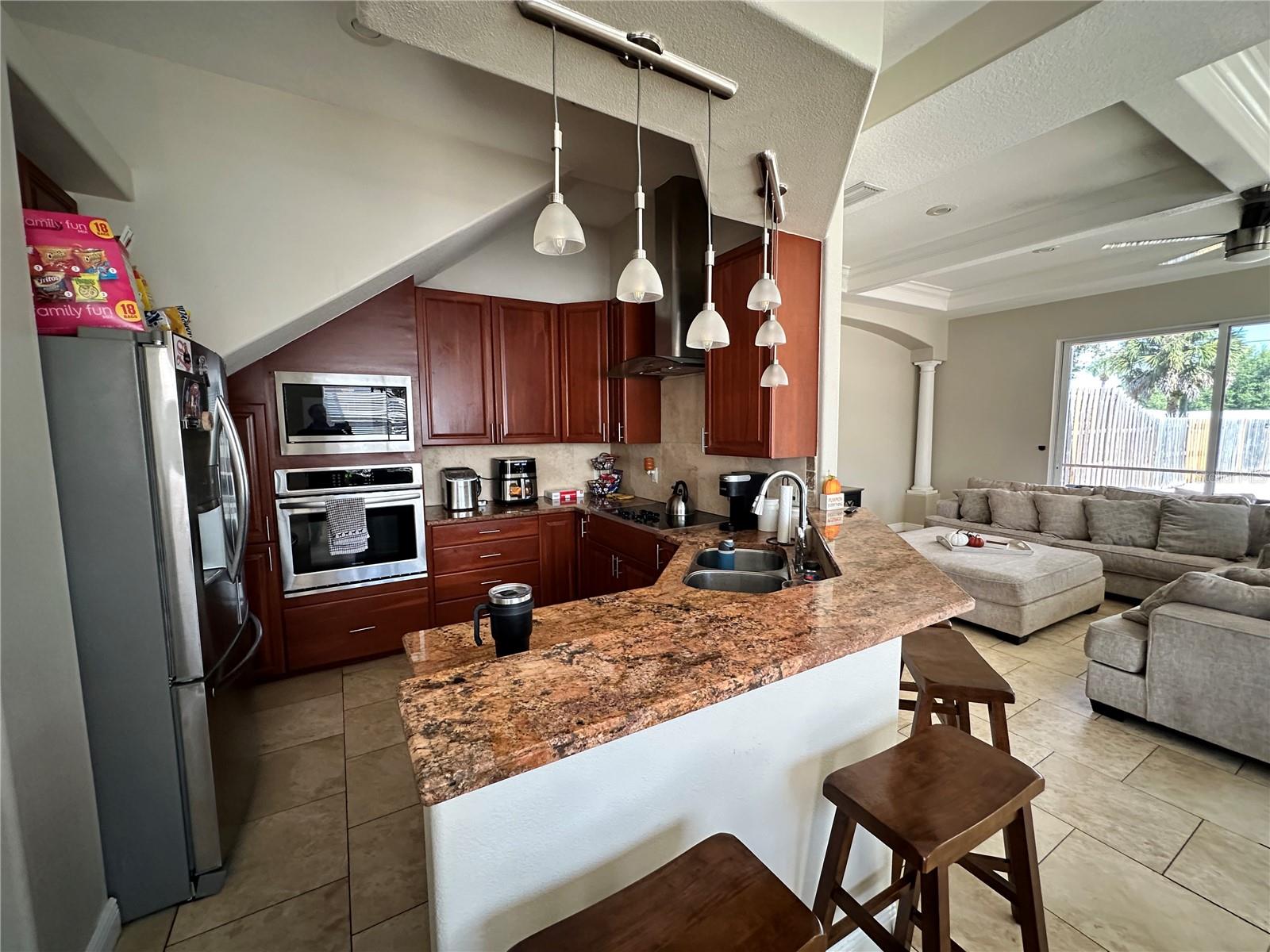 MONTCLAIR VILLAS - Residential Income