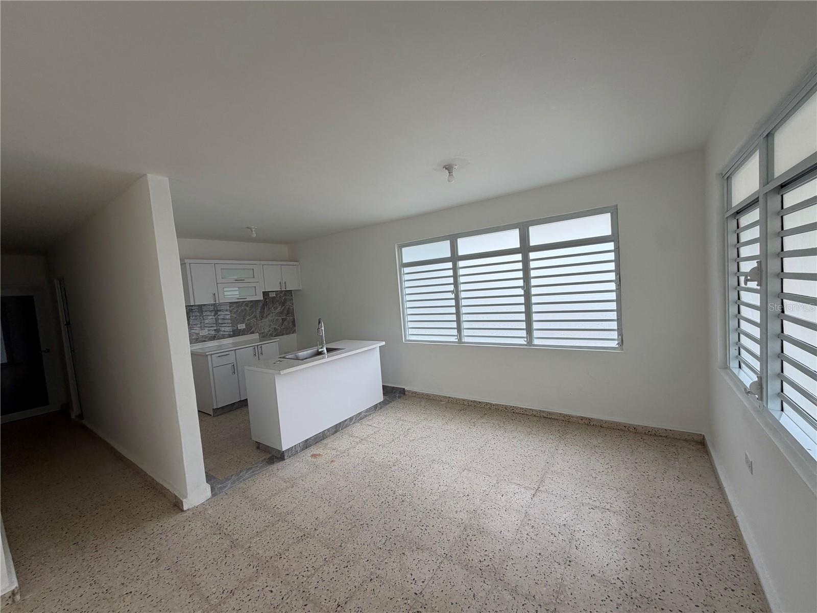 COLLORES WARD - Residential