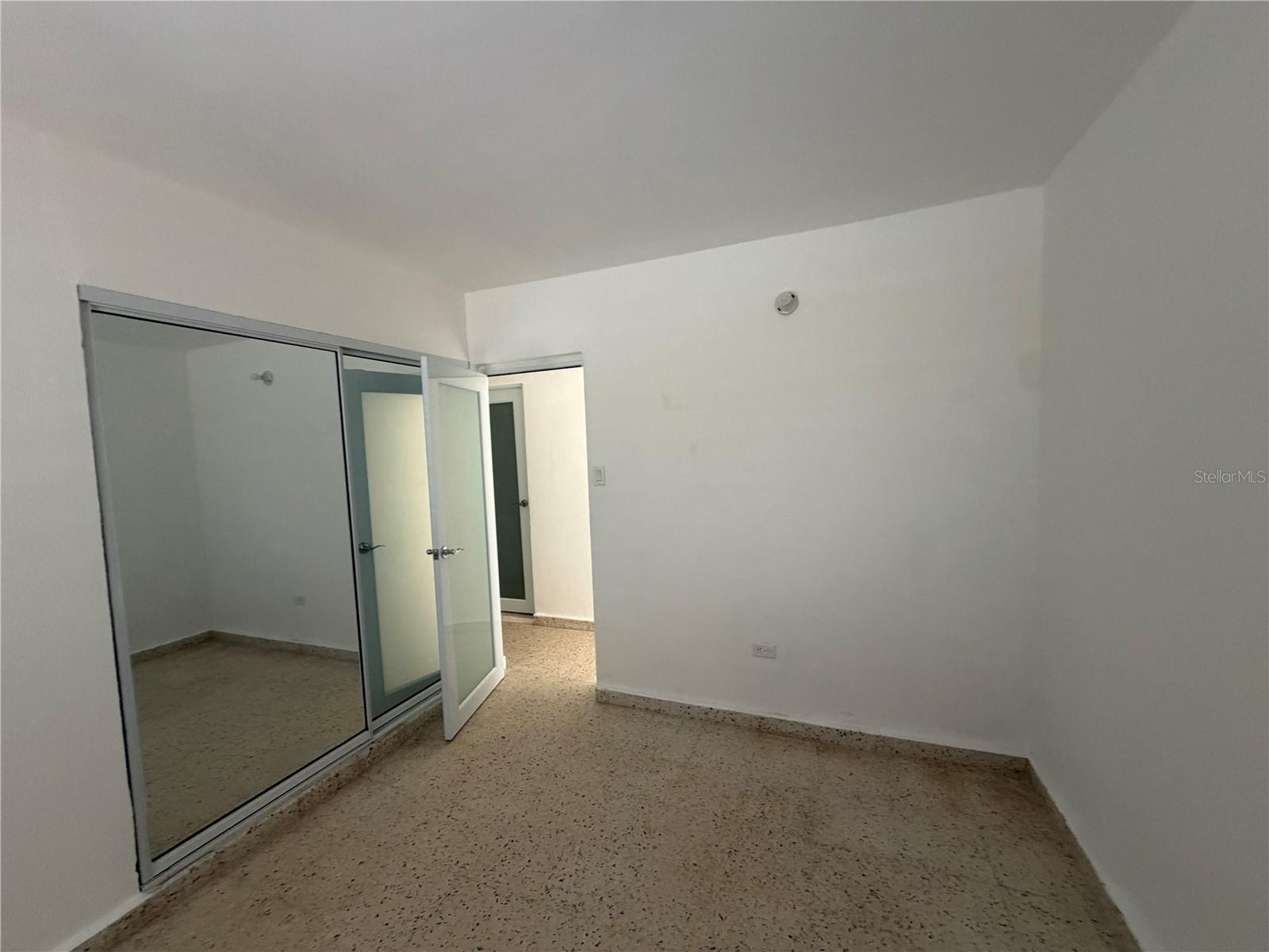 COLLORES WARD - Residential