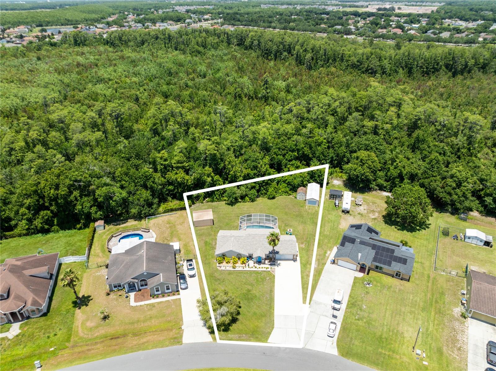 OAK POINTE - Residential