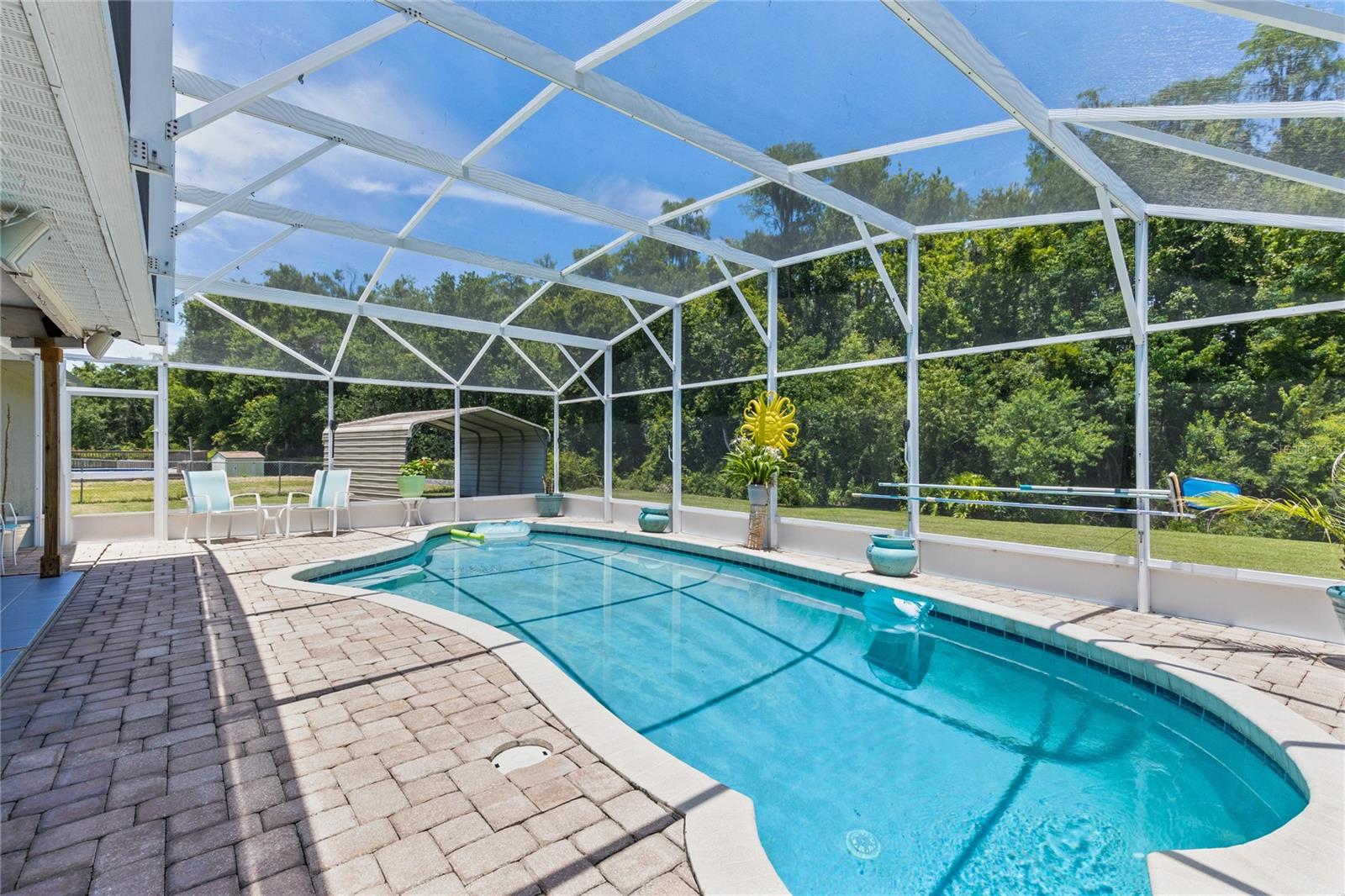 OAK POINTE - Residential