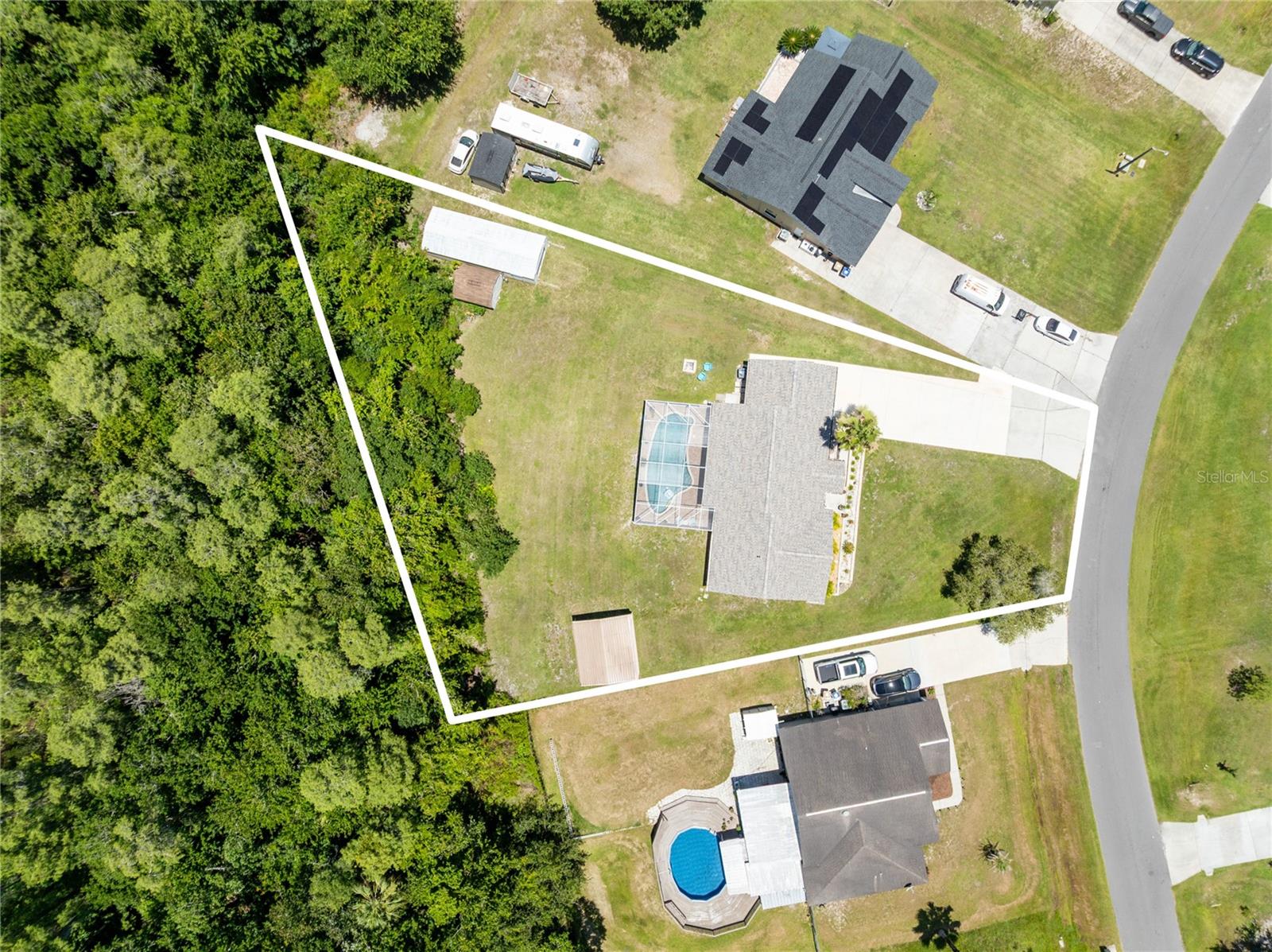 OAK POINTE - Residential
