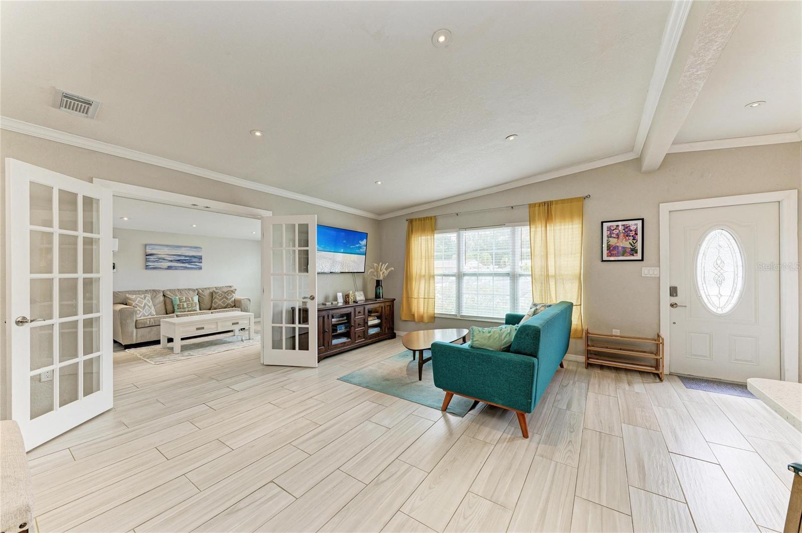 SUNAIRE TERRACE - Residential