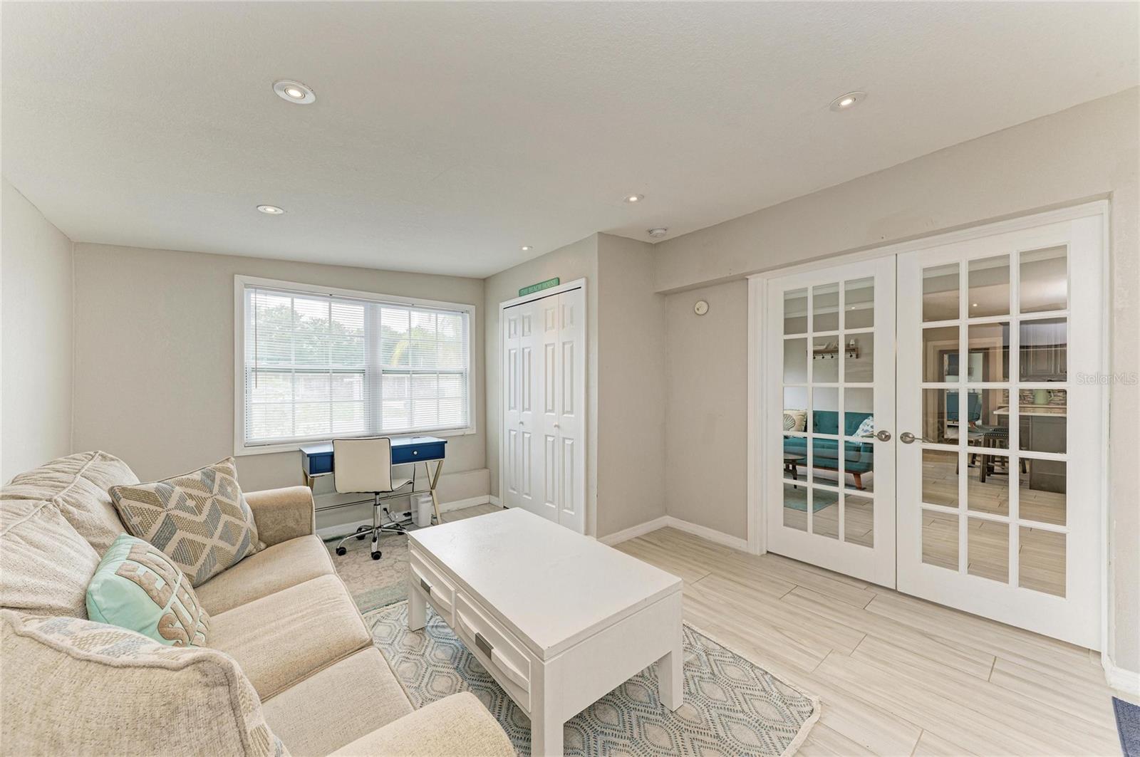 SUNAIRE TERRACE - Residential