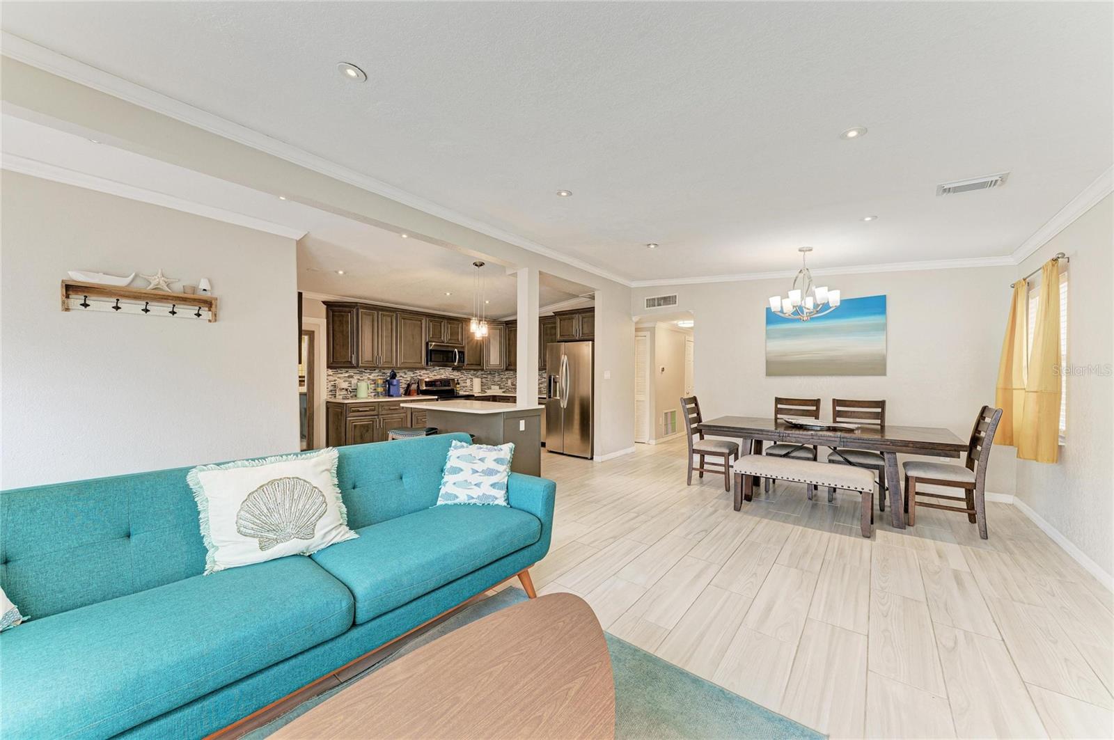 SUNAIRE TERRACE - Residential