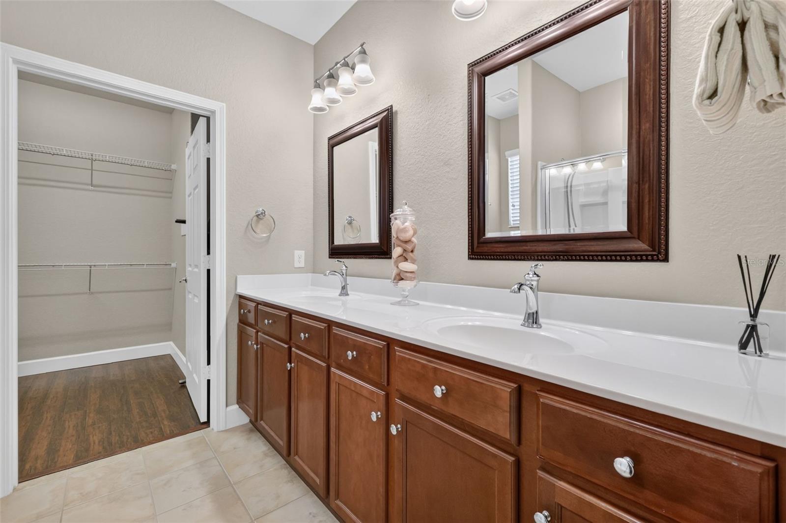 STONE CREEK - Residential