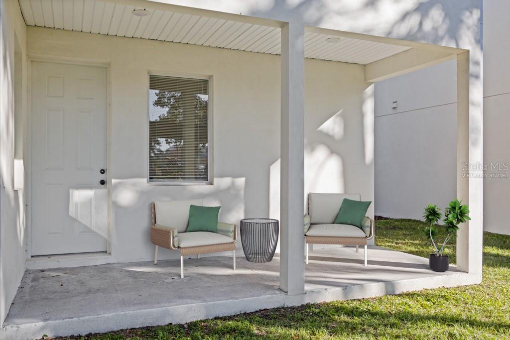 DREW PARK RE OF - Residential Lease